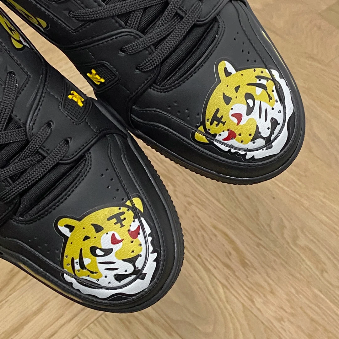 Обувь LV - Кроссовки LV - Год Тигра - Повседневная обувь