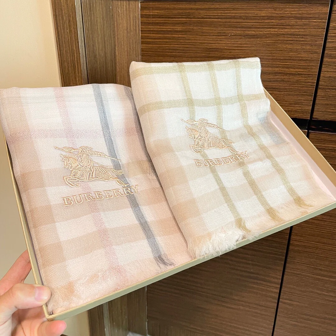 Кашемировый шарф Burberry - 90-200 см - 1 шт.