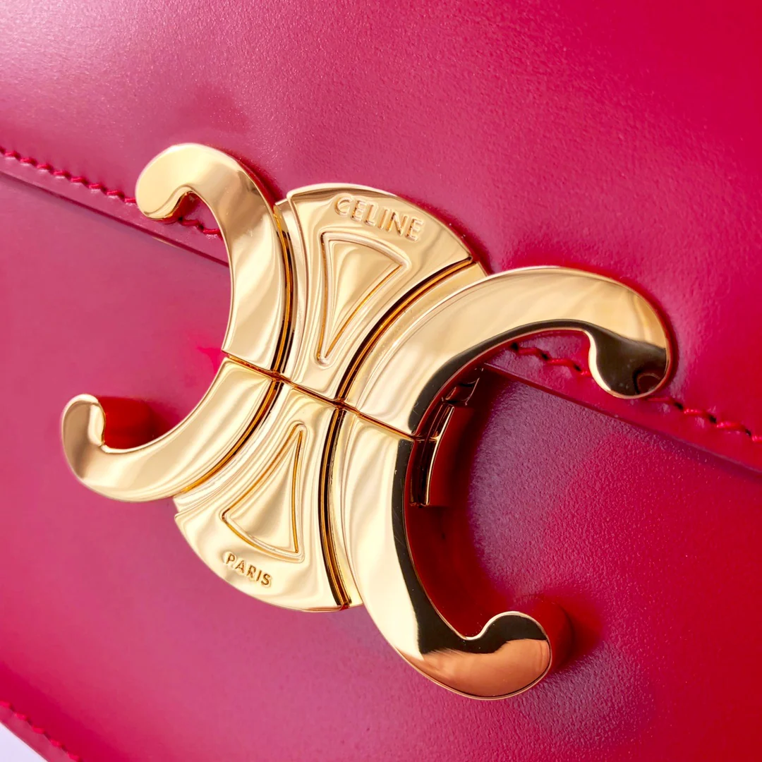 телячья кожа Celine Triomphe Medium