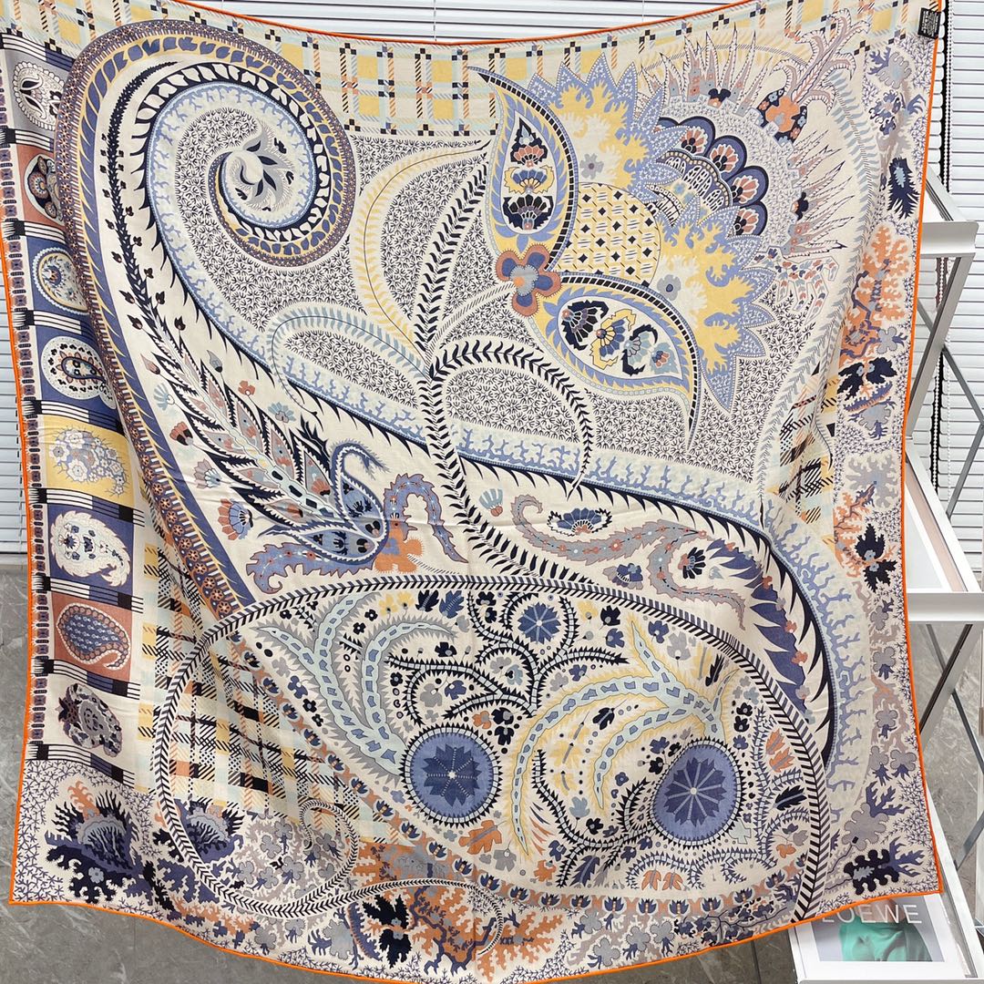 Большой двусторонний шарф Hermes - 136 см - 30 см - Шелк 70 - Шерсть 5