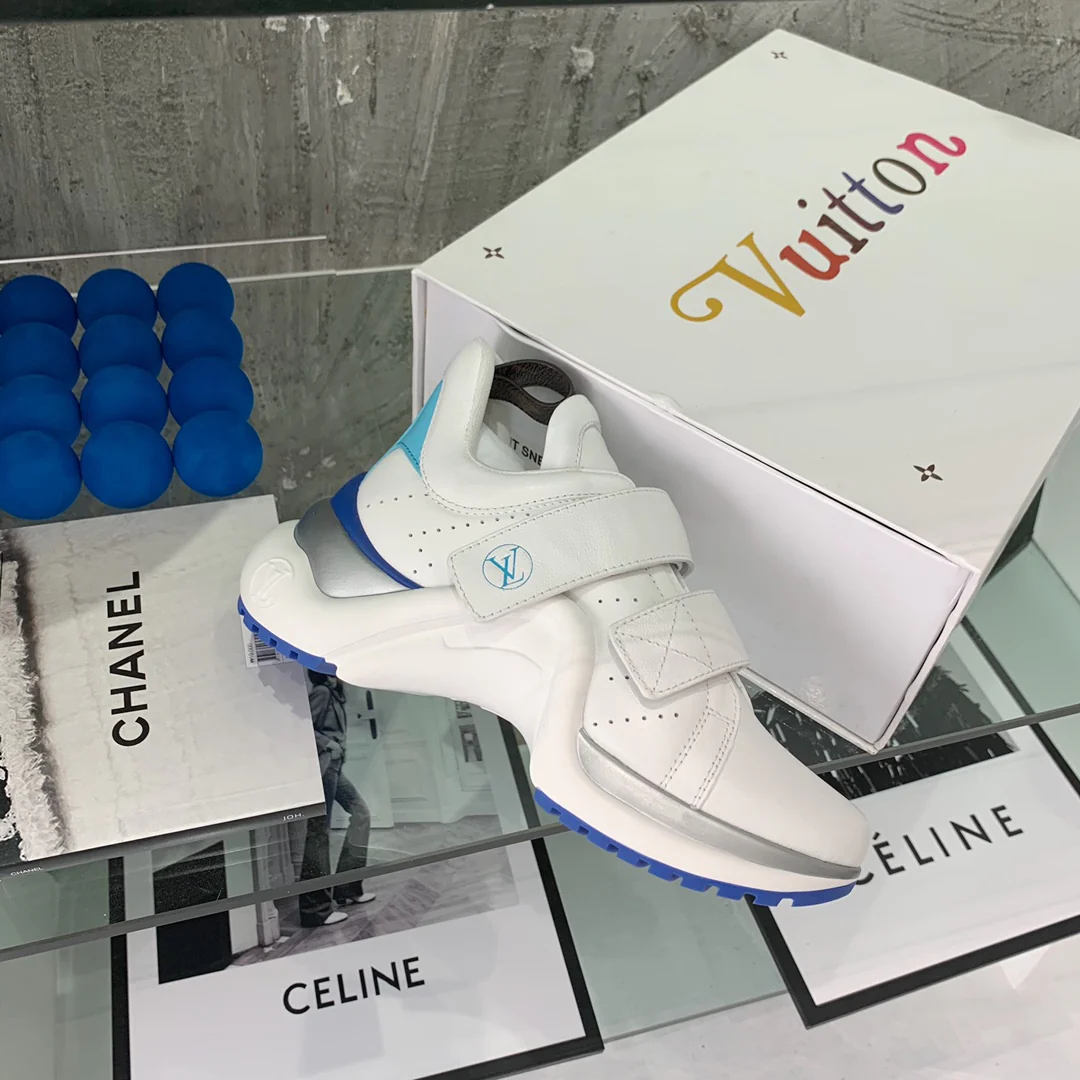 Обувь LV - Массивные кроссовки LV - 5