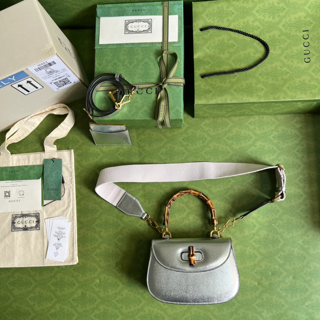 Сумка Gucci Bamboo Saddle Bag, маленькая, 21x15x7 см.