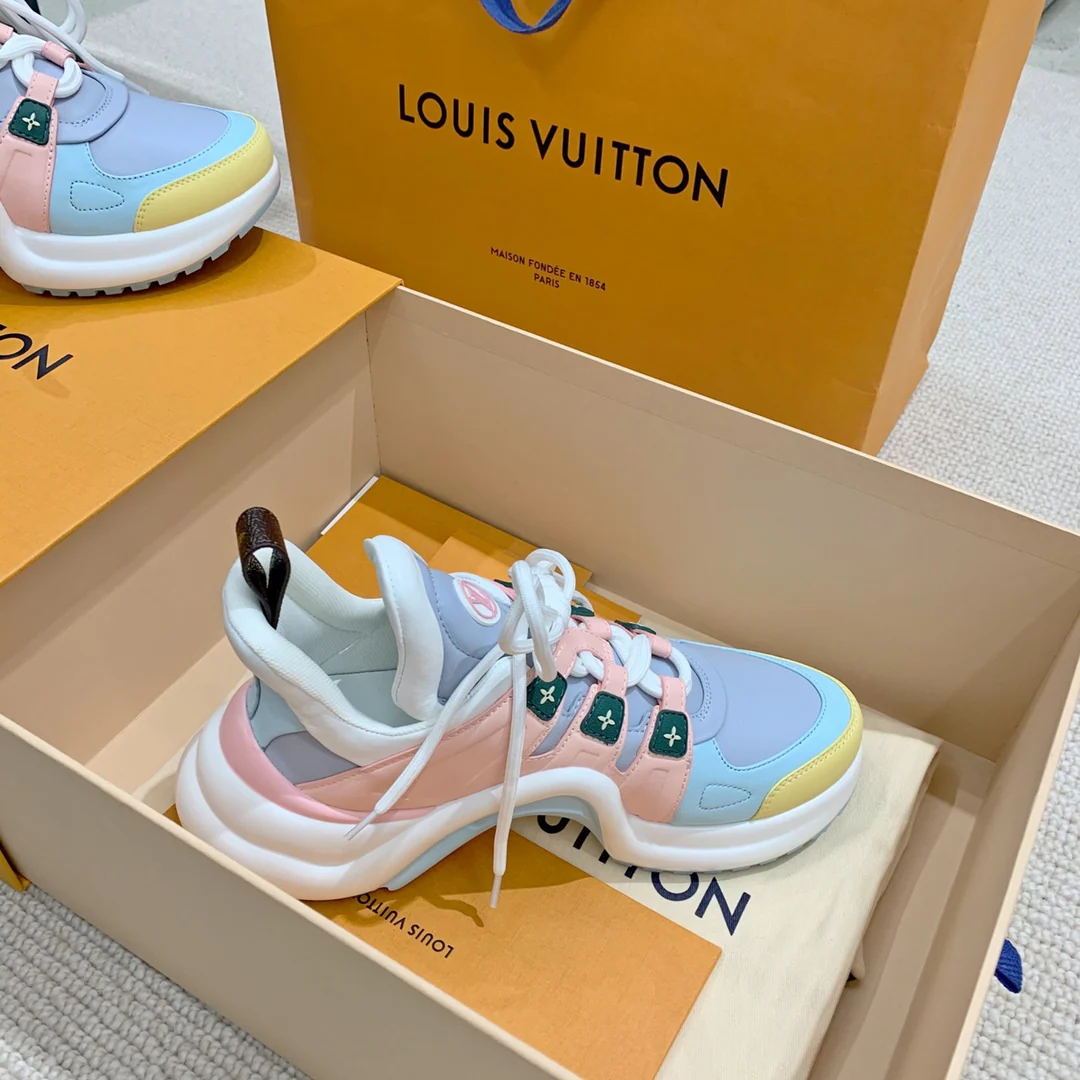 Серия LV-Archlight - Новые кроссовки для пап - 4