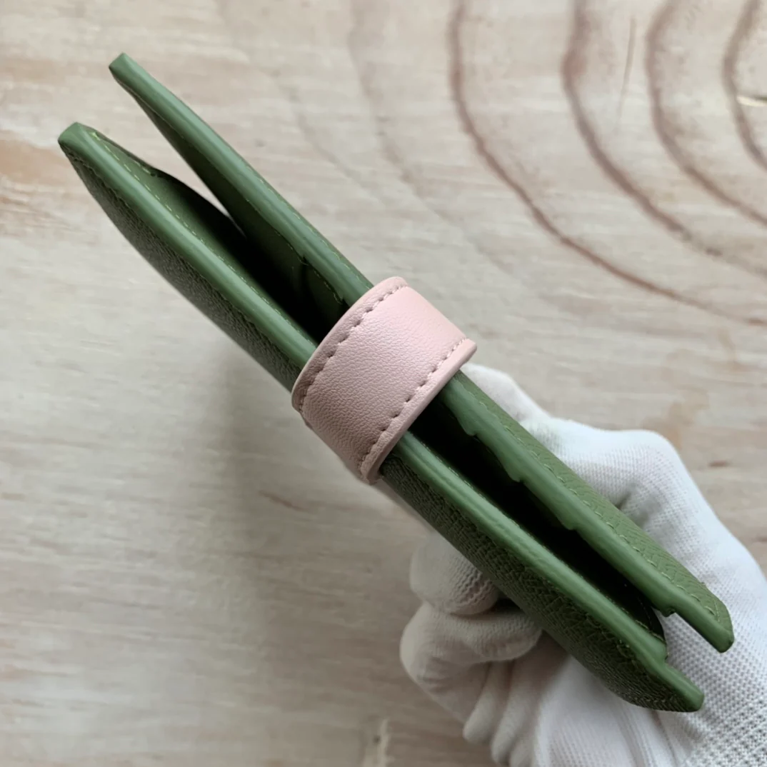 Кошелек Celine Strap из зернистой телячьей кожи - 2 шт.