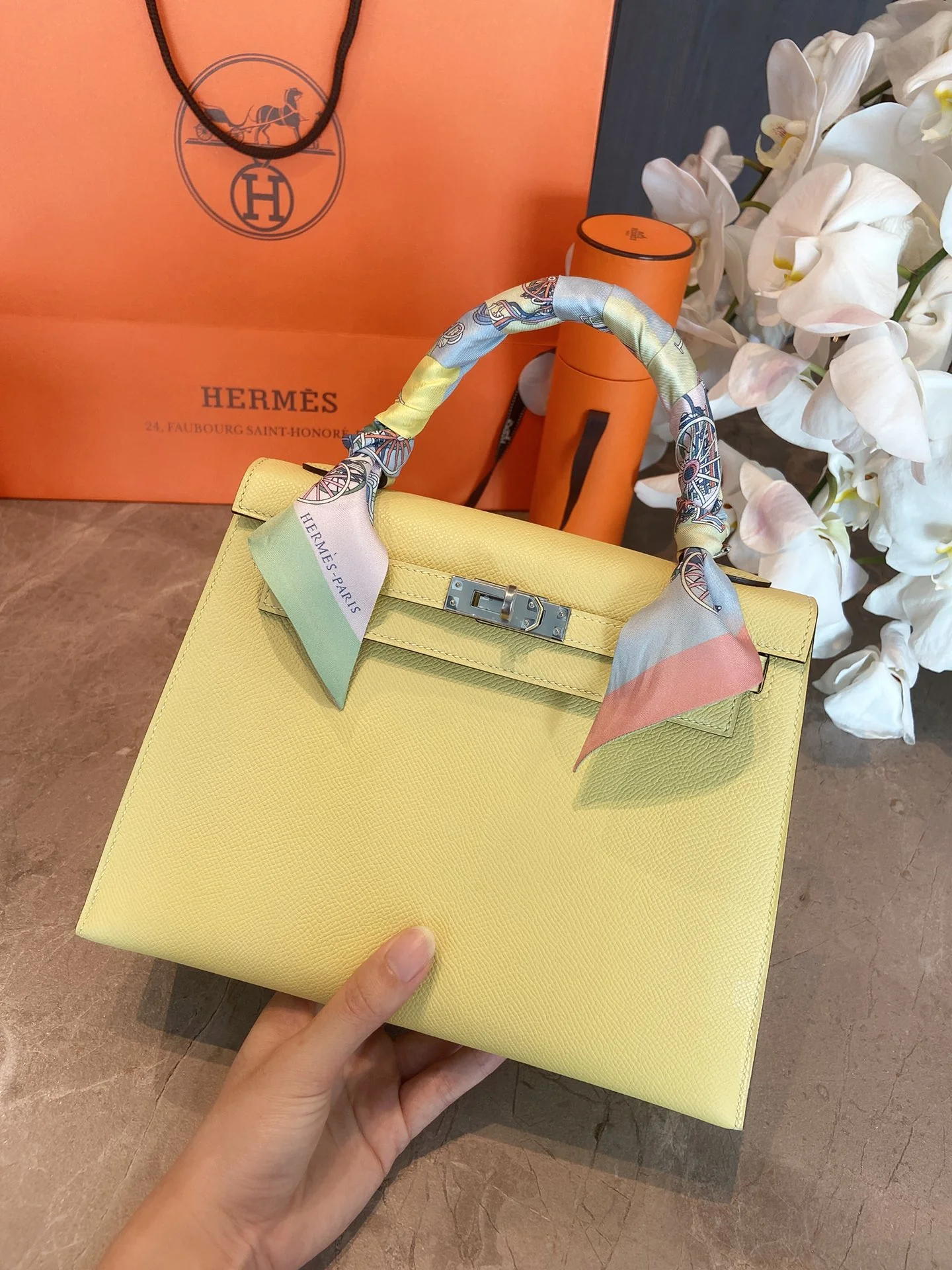 Hermes-kelly-25-epsom-1z-small chicken yolk-silver buckle