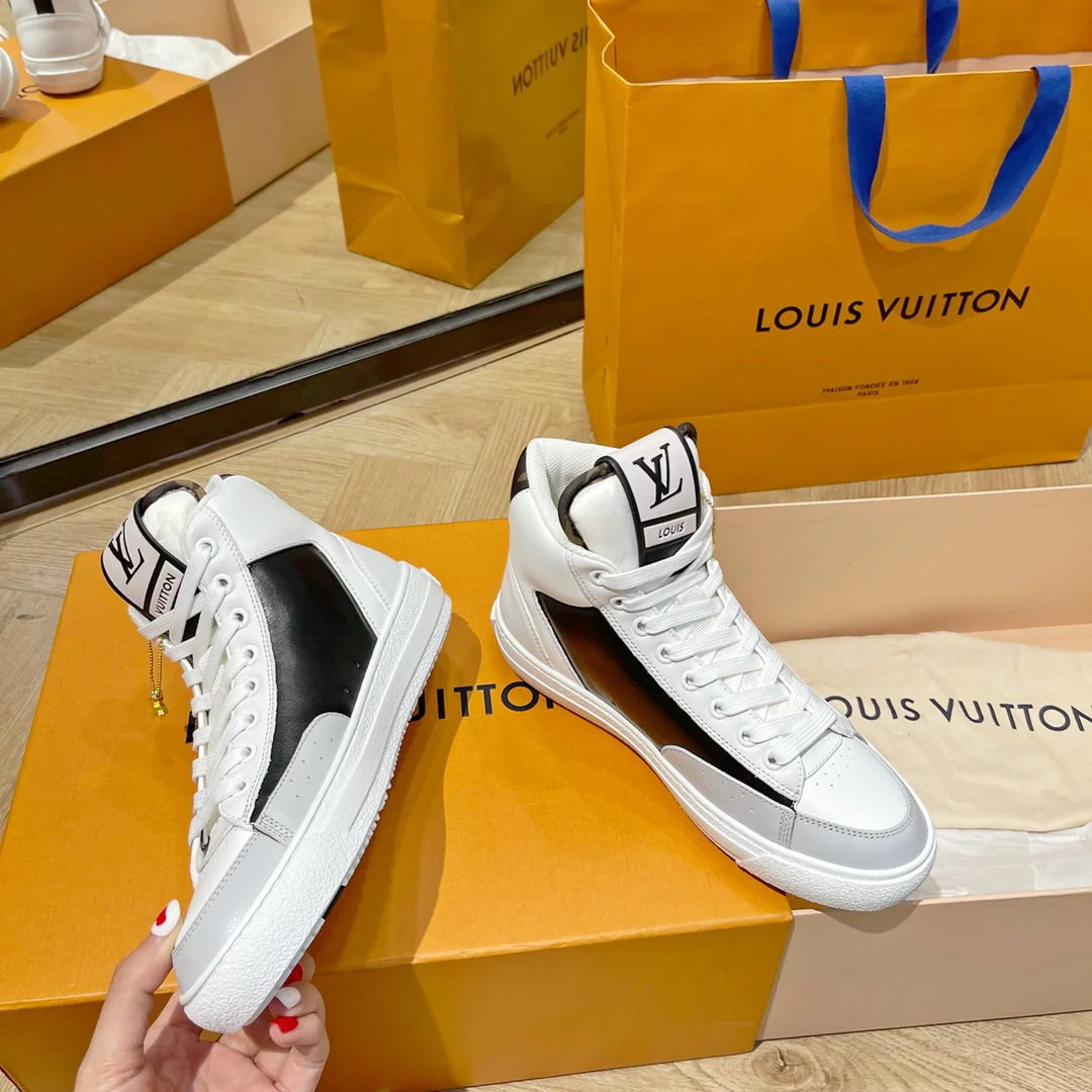 Обувь LV - LV Trainer - высокие - спортивная/повседневная обувь - серо-белый вариант