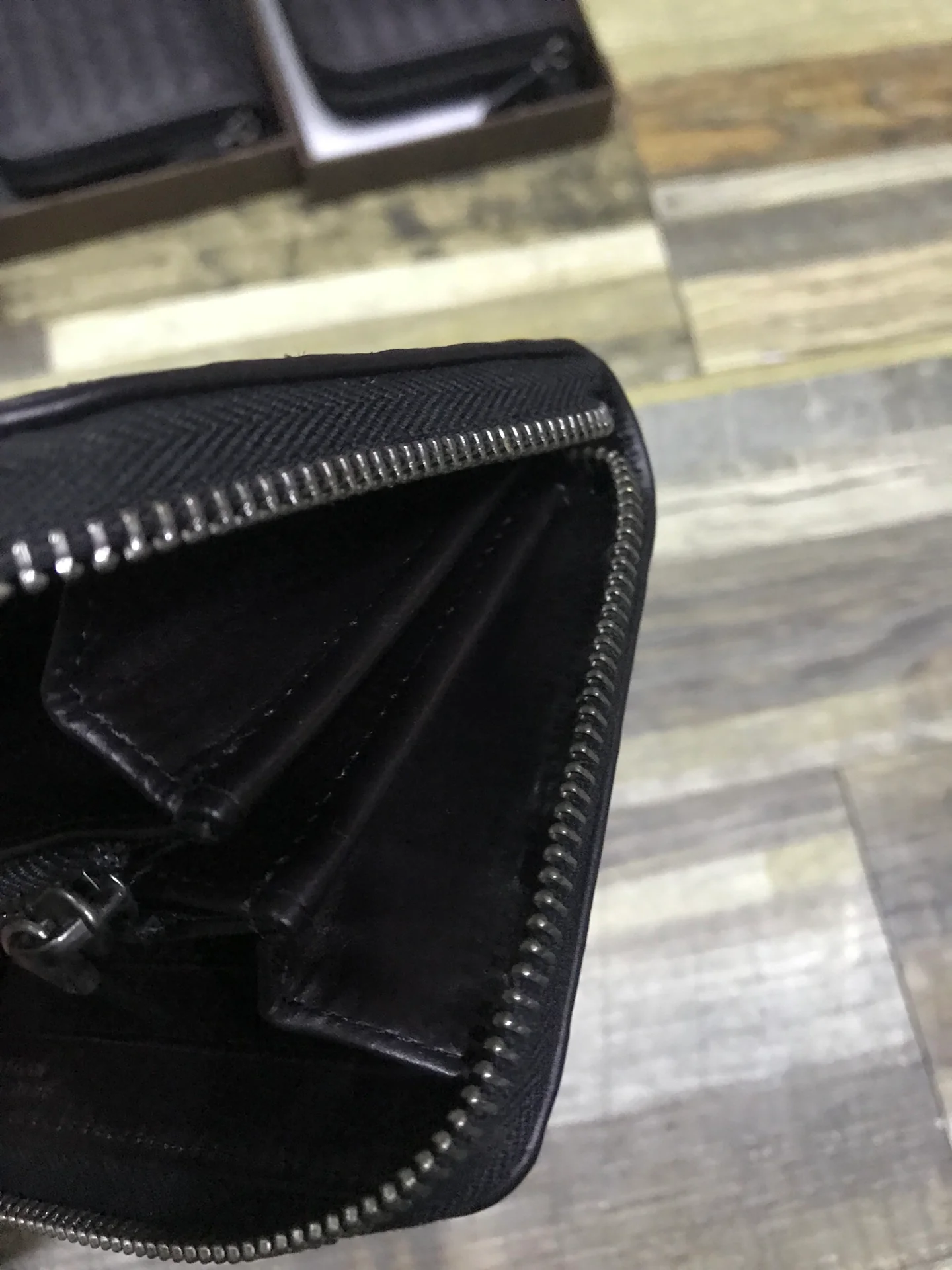 BV 拉链长夹-意大利原厂胎牛皮