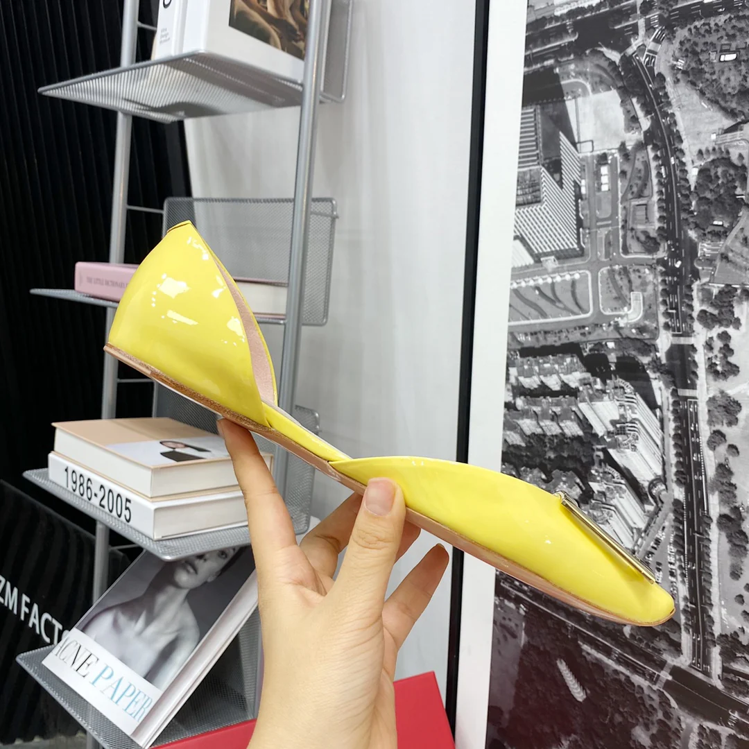 RV-плоское дно, полая квадратная верхняя часть, желтый