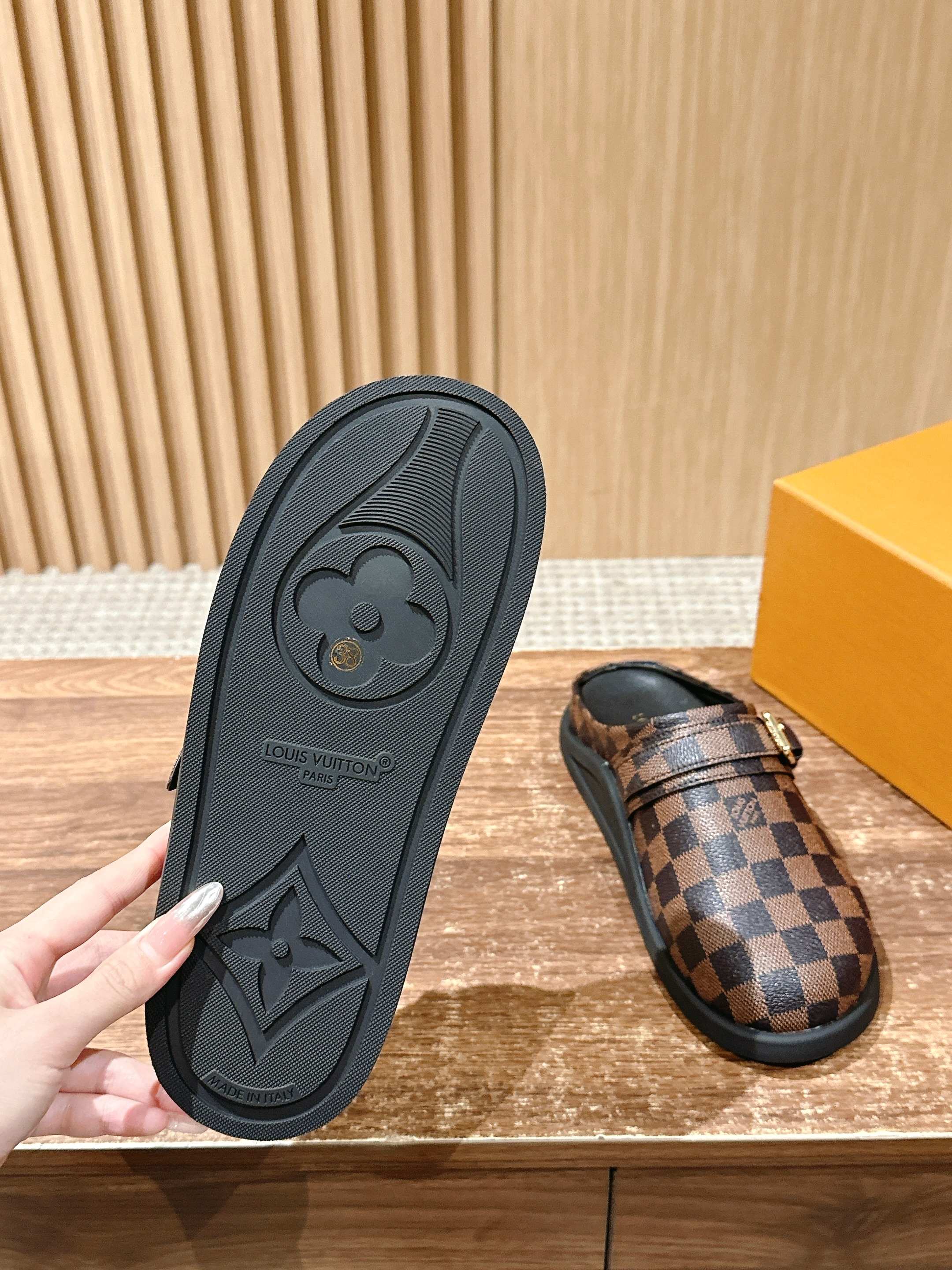 Новинка LV 2025 - Биркенштоки - Клетчатый узор - Черный - 1