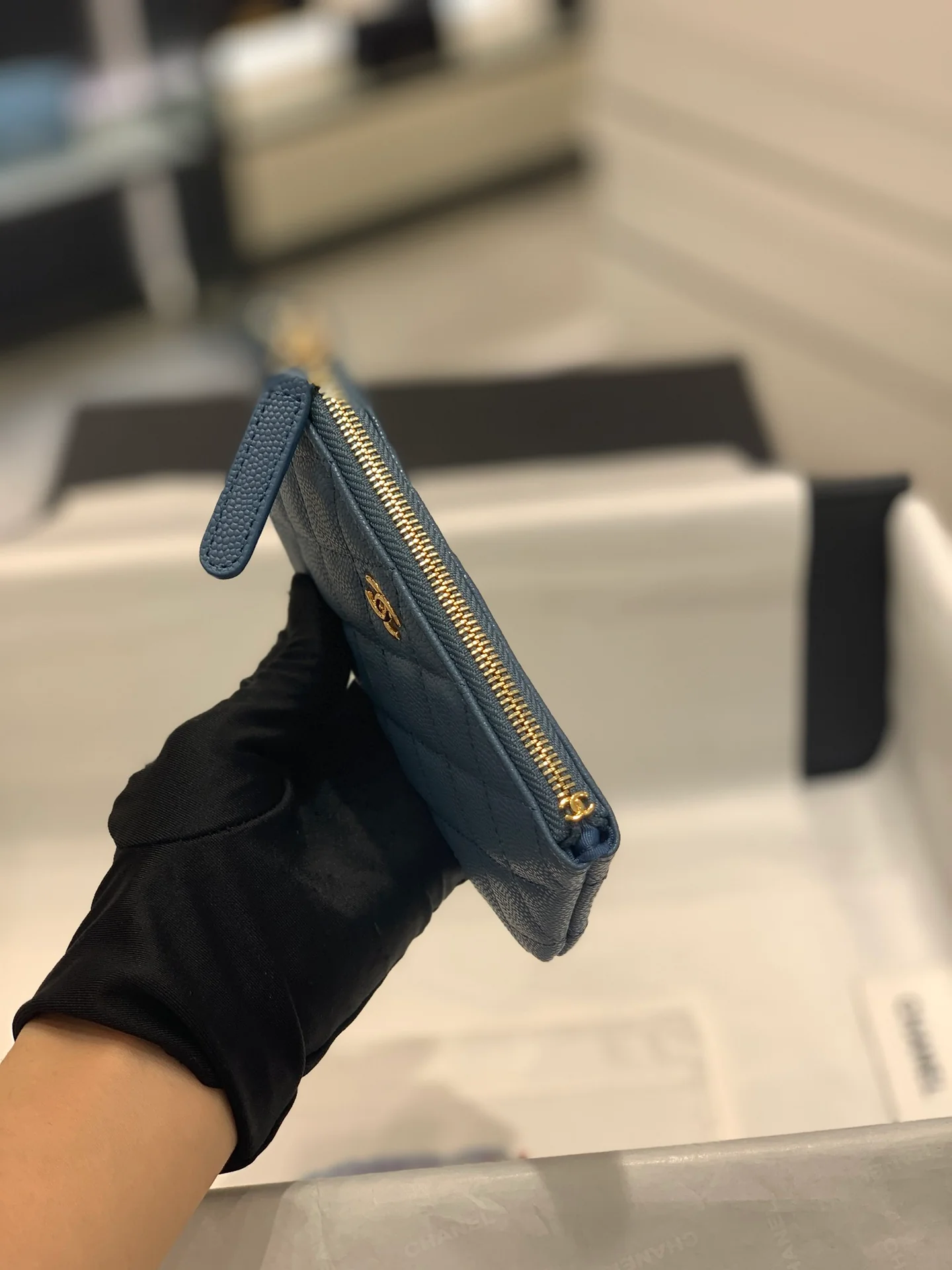 Chanel 19 серии - Классический кожаный кошелек на молнии - Синий