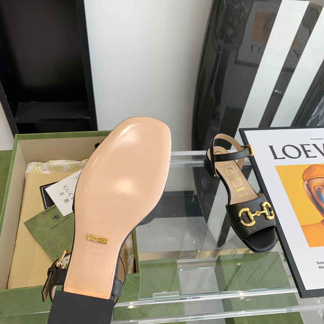 Босоножки Gucci на низком каблуке - 2