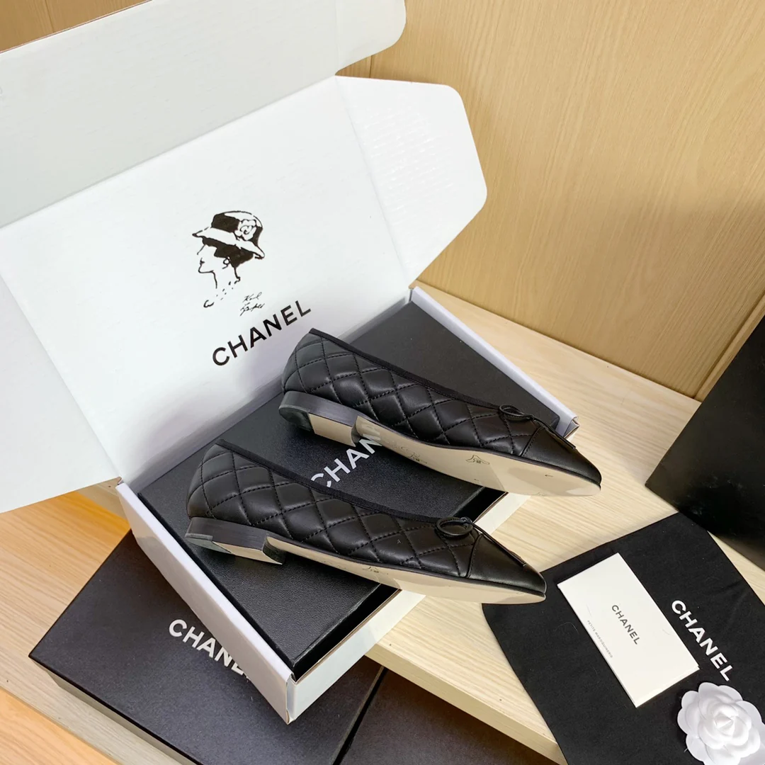 Chanel - Классические балетки - Вариант с кроличьим мехом - Черный с ромбовидным узором