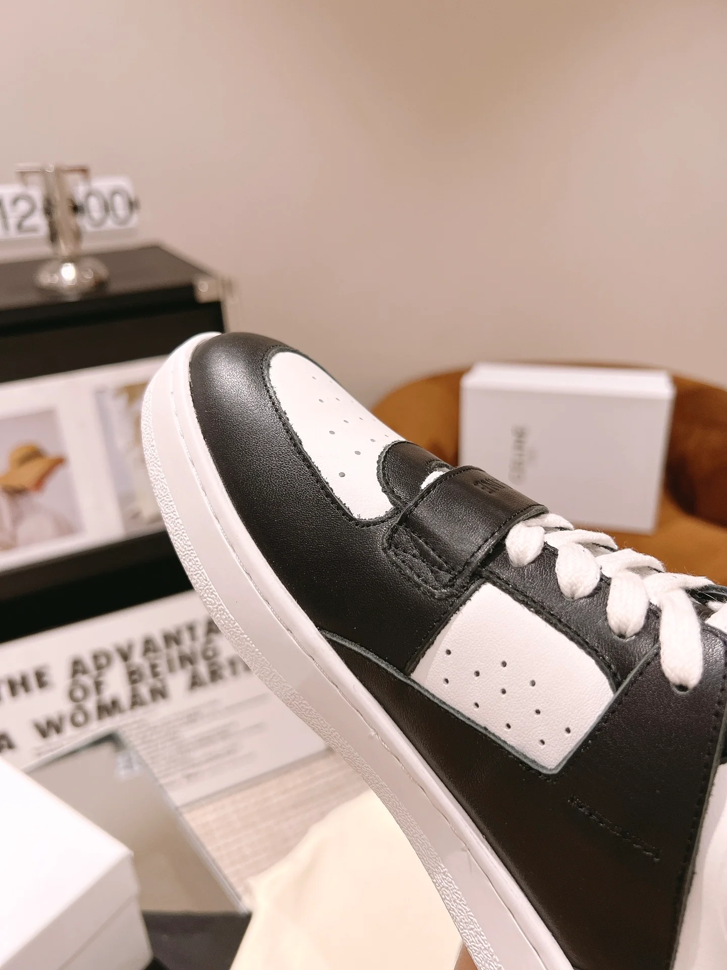 Повседневные высокие кроссовки Celine