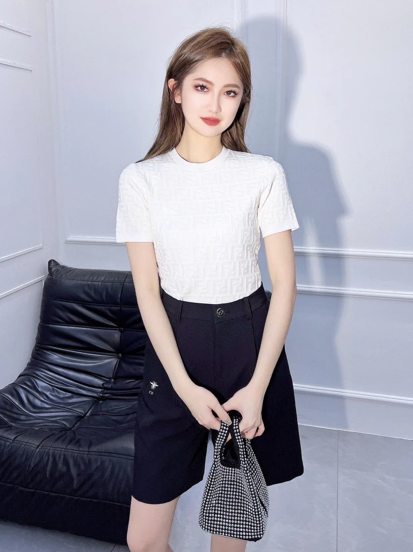 Fendi-2403-Double F 3D Letter Knit Short Sleeve