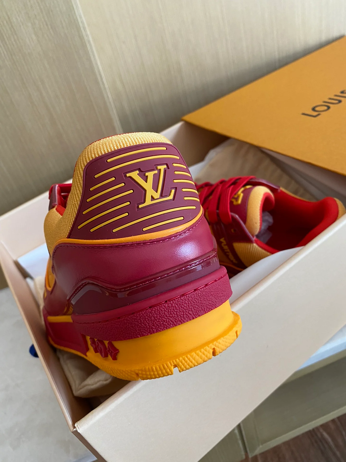 Обувь LV - кроссовки LV Trainer - 29