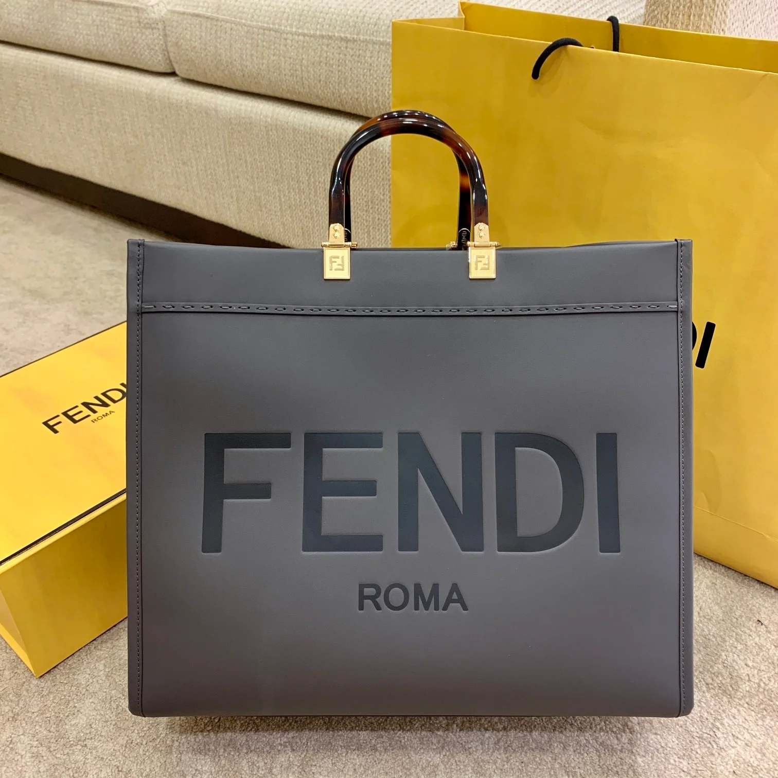 Сумка-тоут Fendi - темно-серая