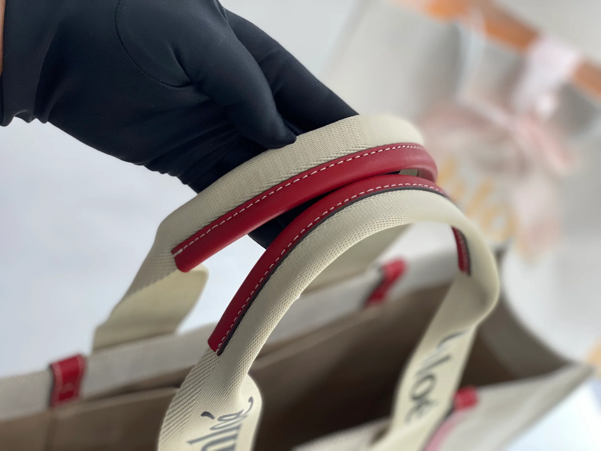 Сумка-тоут Chloe Woody, малиново-красная, большая.