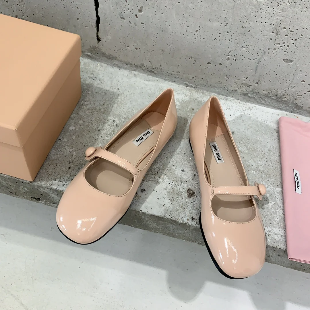 Туфли-балетки Miu Miu Mary Jane - розово-абрикосовые