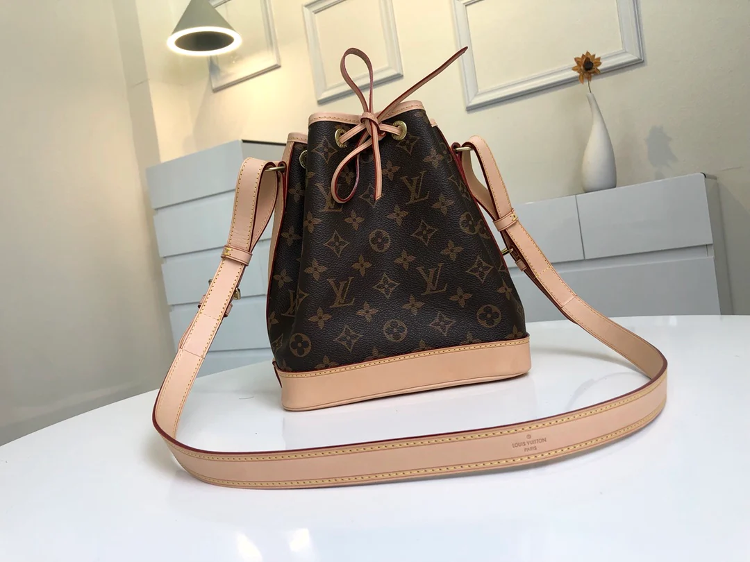 m40817-LV-noe-bb-handbag-bucket bag