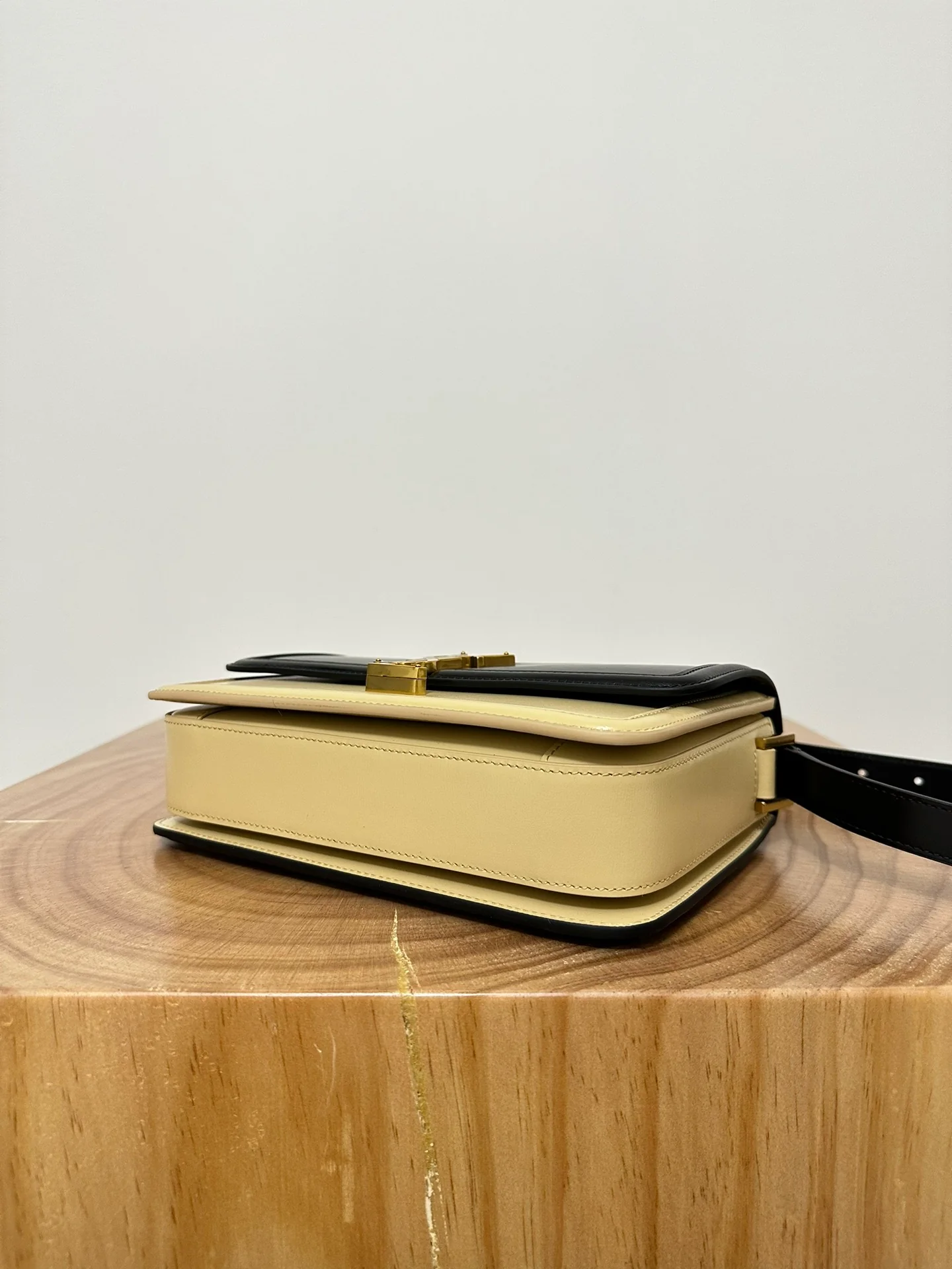 Коробка YSL Saint Laurent 