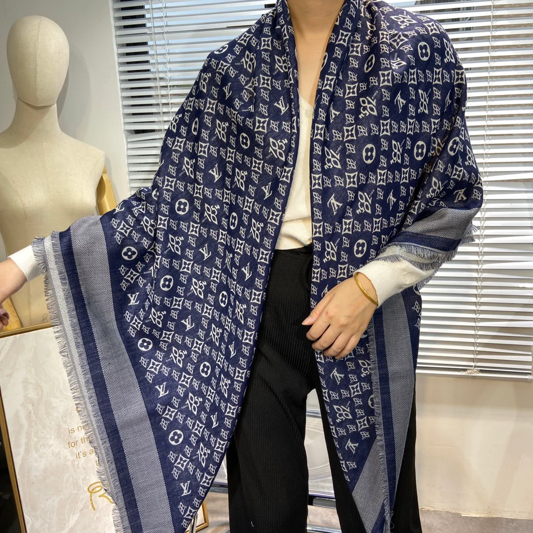 Шаль LV Monogram - 142 - 5 см - 2