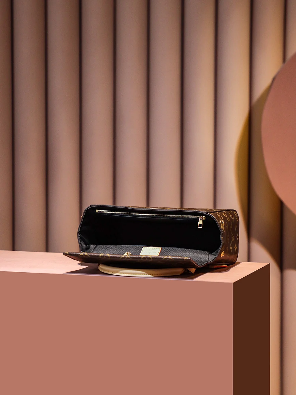 m46372-LV-cluny-bb-crossbody bag-handbag