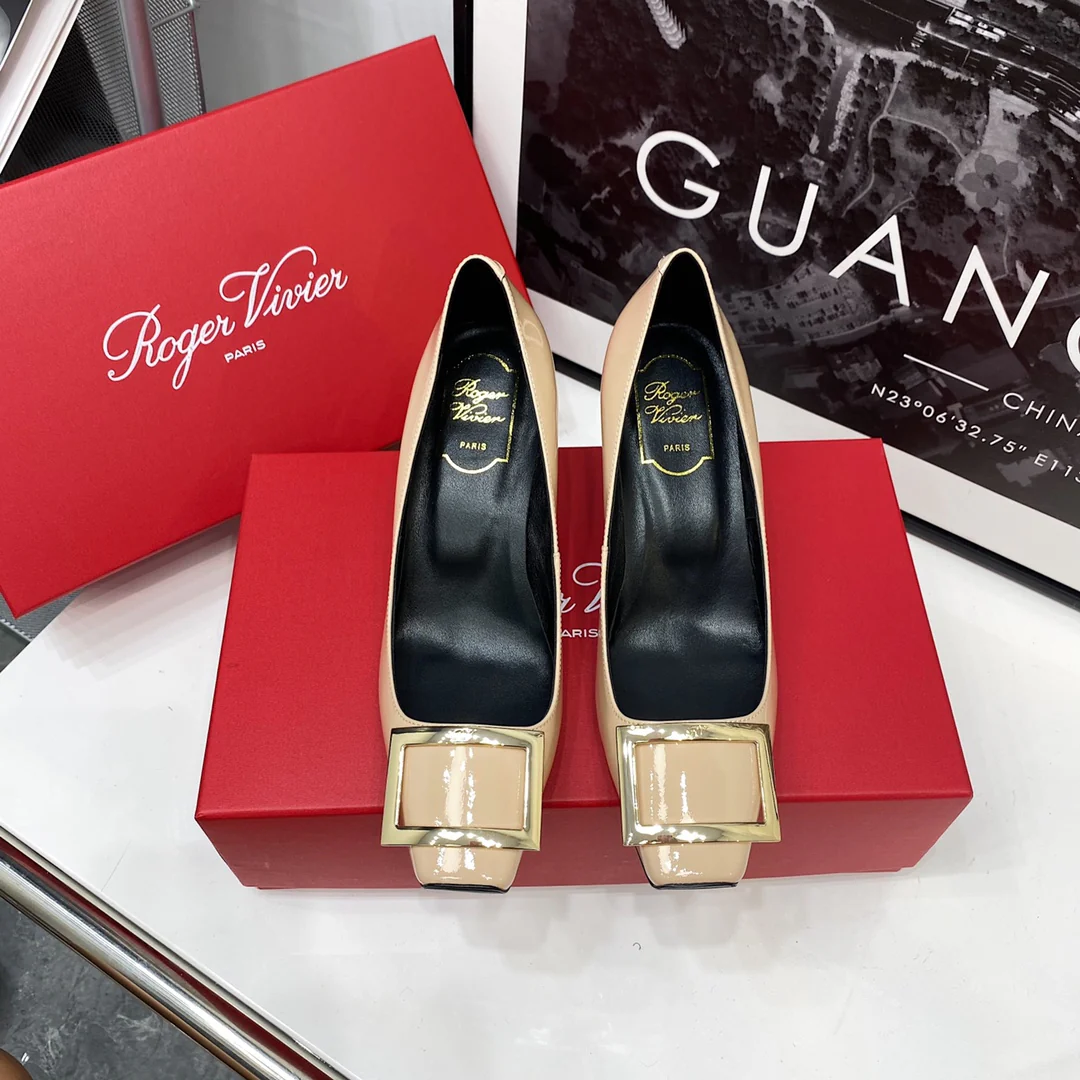 Туфли на банановом каблуке RV-7-5 см - телесно-розовые