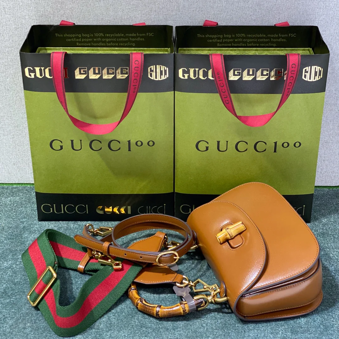 Коллекция ретро-сумок Gucci из бамбука - 1