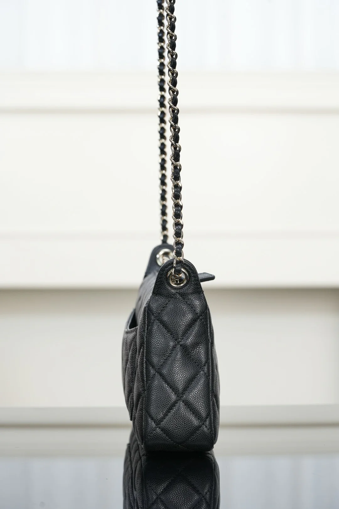 Chanel - Сумка Hidden Mahjong - Черная с золотой фурнитурой