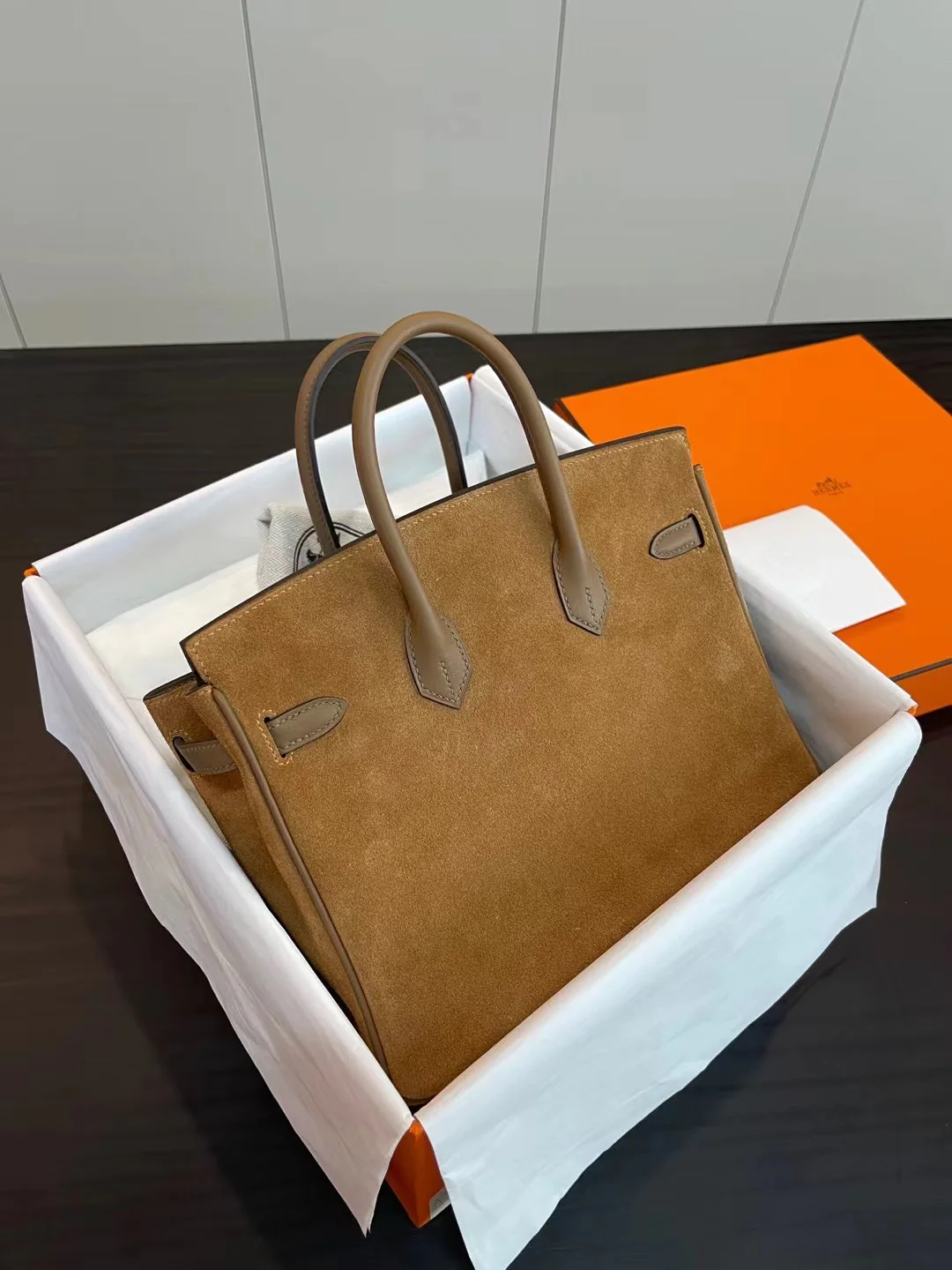 Сумка Hermes Birkin 25 Teddy Bear из замши с серебряной пряжкой и гравировкой.