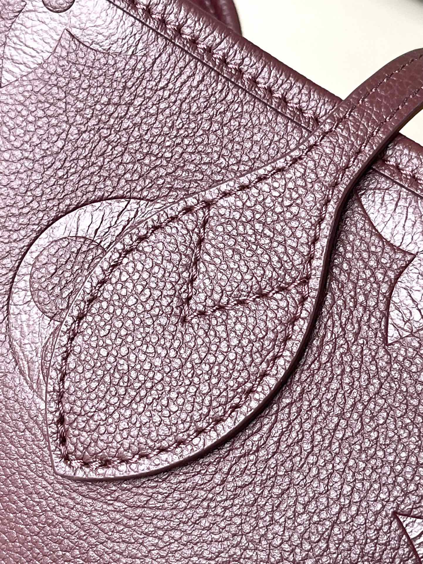 m45686-LV-neverfull-mm-Handbag-Burgundy