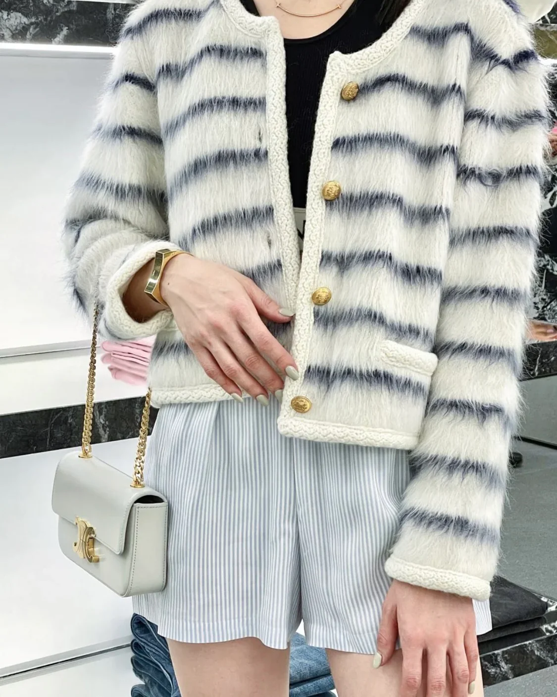 Celine - Новая сумка Celine Arc de Triomphe на цепочке - Белая