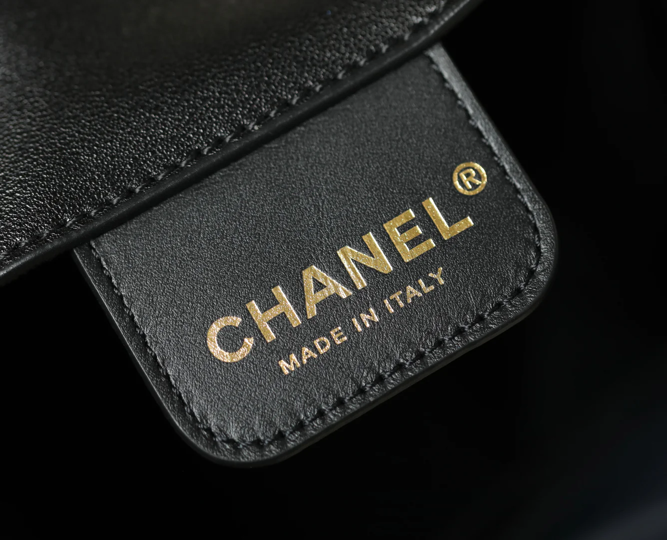 Сумка-хобо Chanel 25p Small Hippie Bag - черная