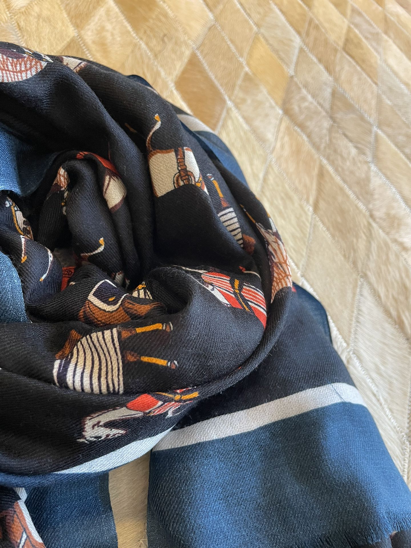 Hermes - Королевство ?Мой маленький пони? - Длинный шарф 100-200 - Кашемир 100-го сорта