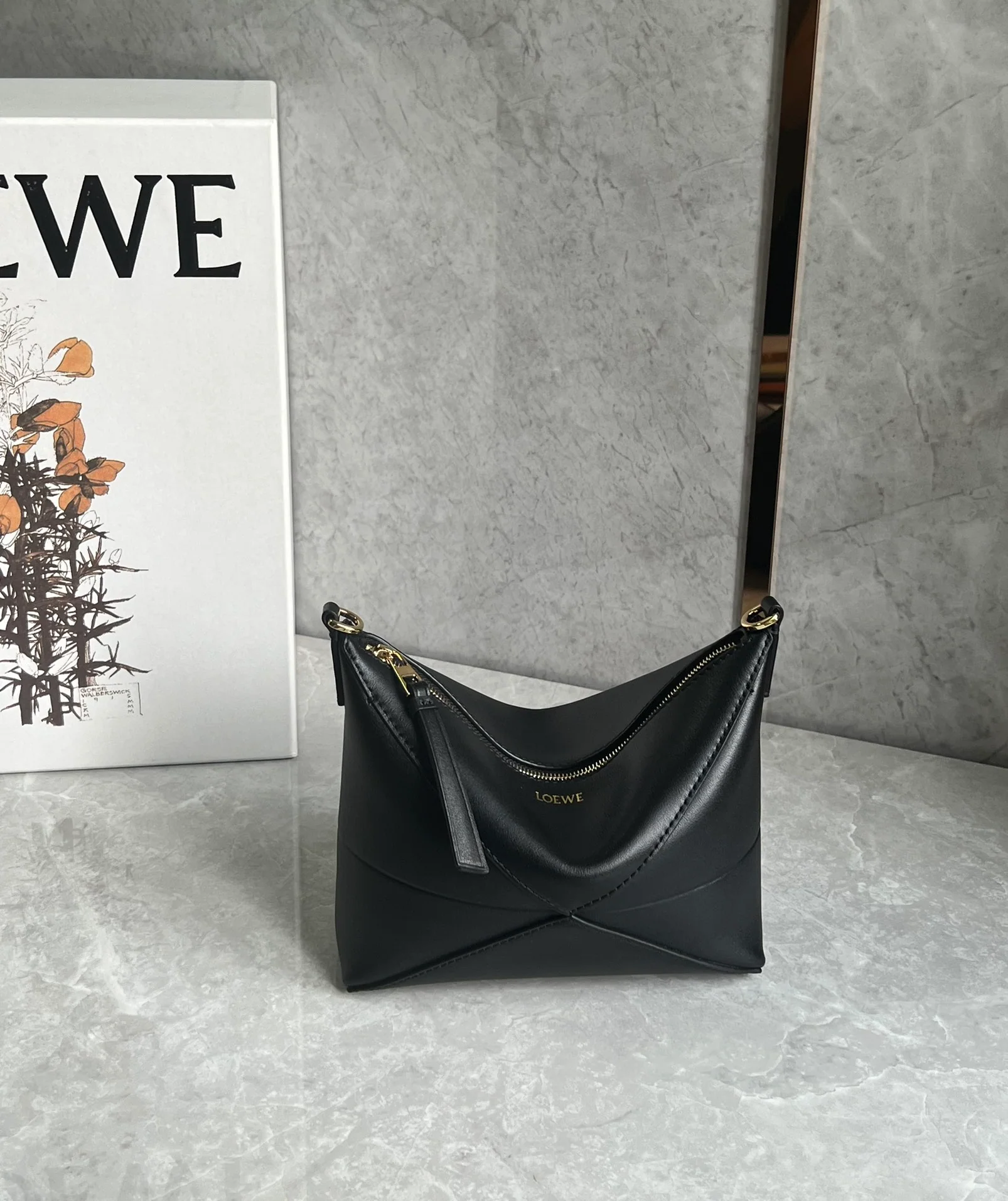Сумка для маджонга Loewe Puzzle Fold Pouch – классический черный