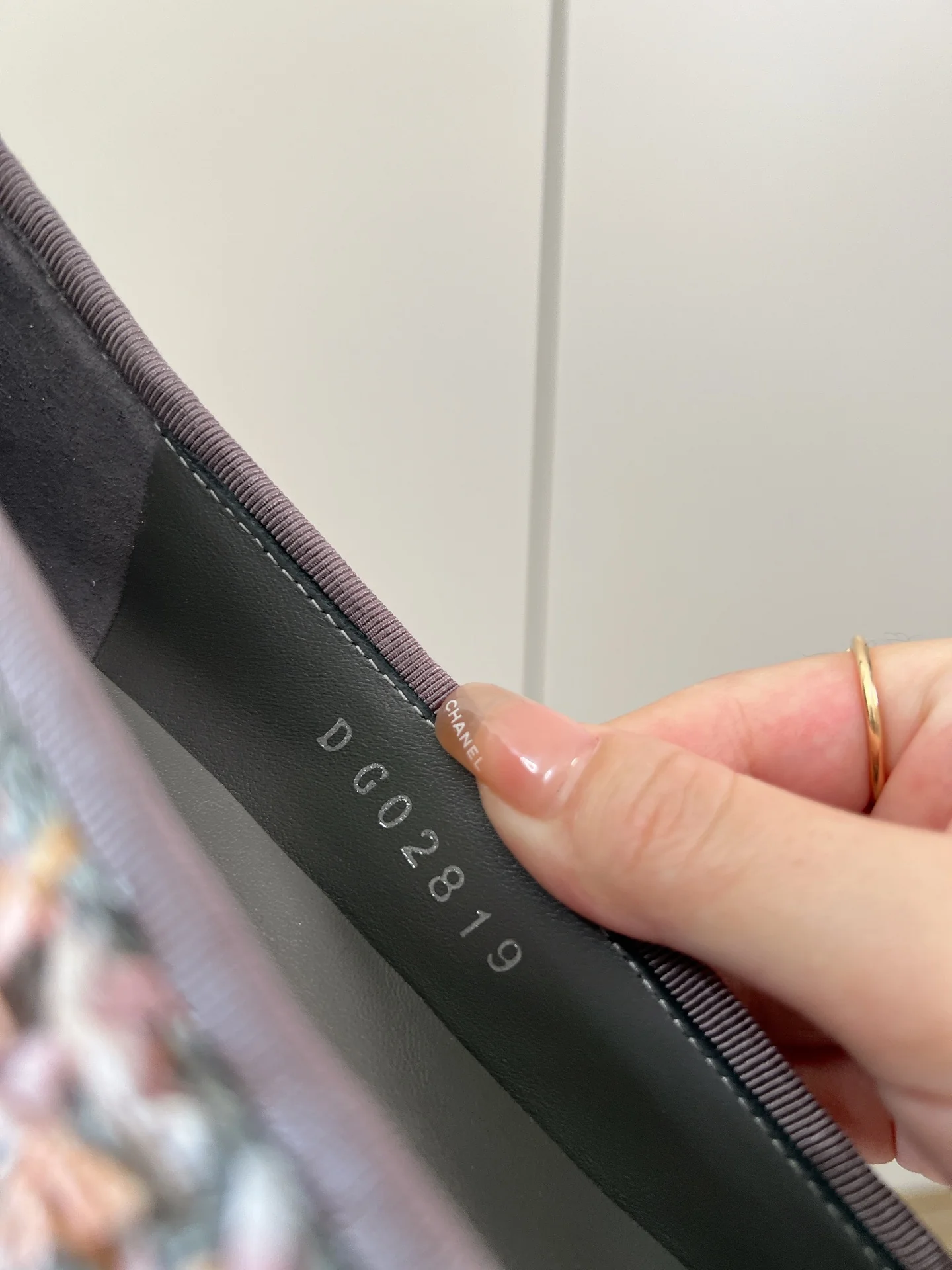 Новинка 2023 года от Chanel - Классические балетки - Серые