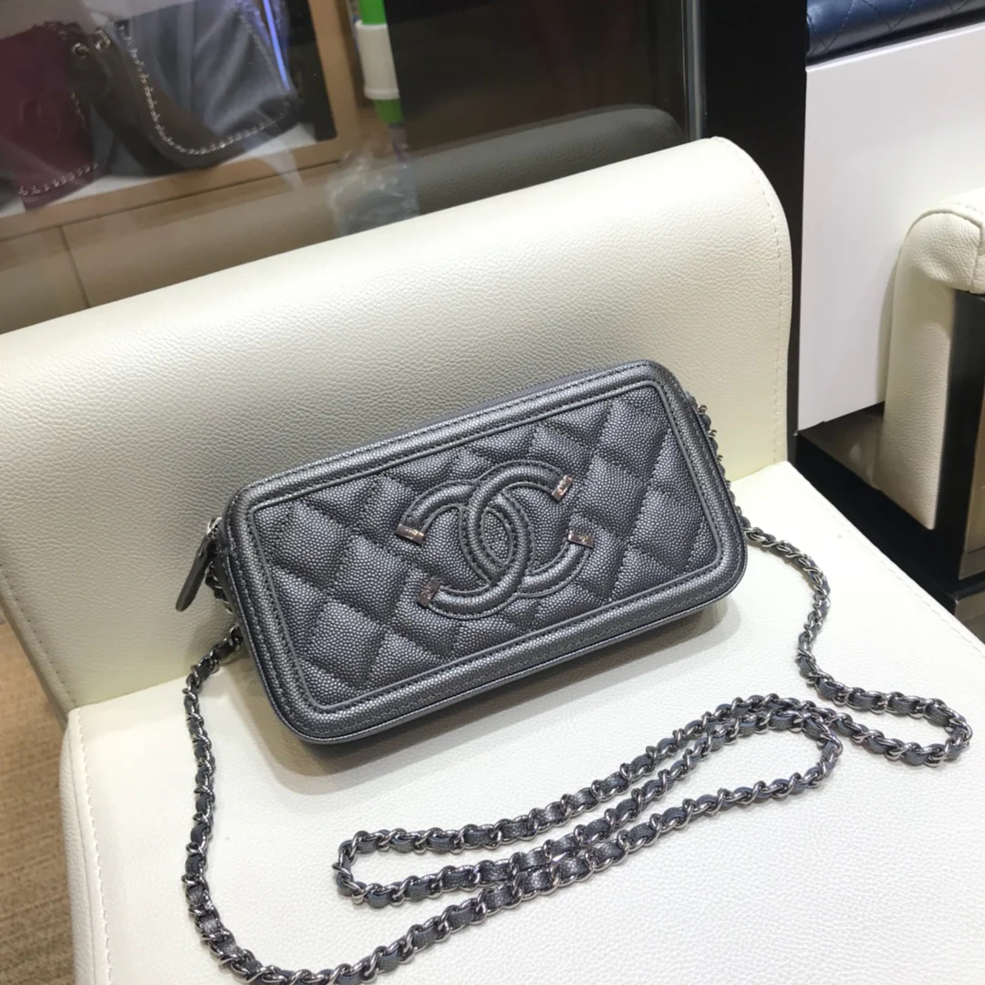 Chanel - Стеганая цепочка - Маленькая - Цепочка отстегивается