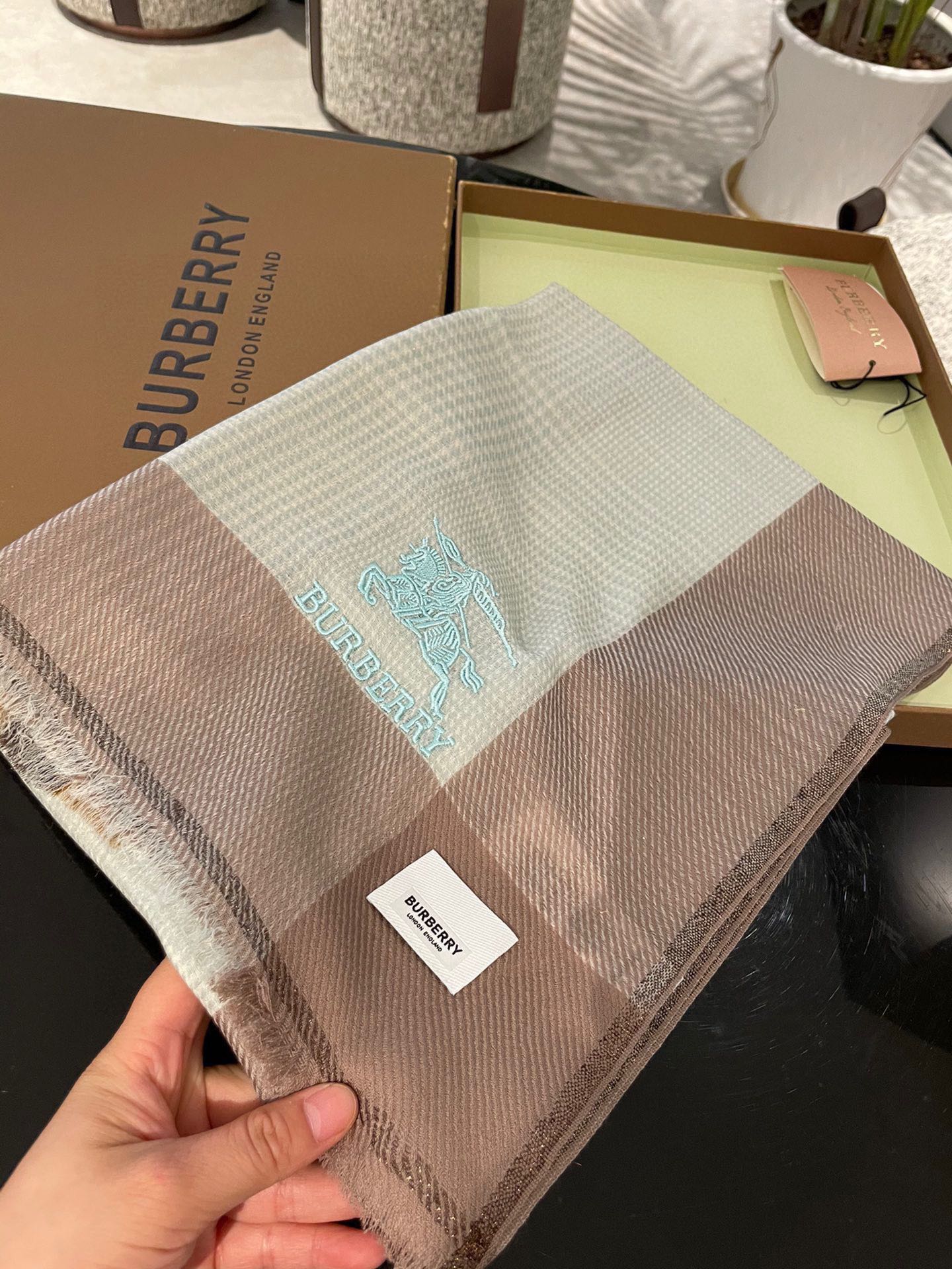 Кашемировый шарф Burberry - 105-180 см