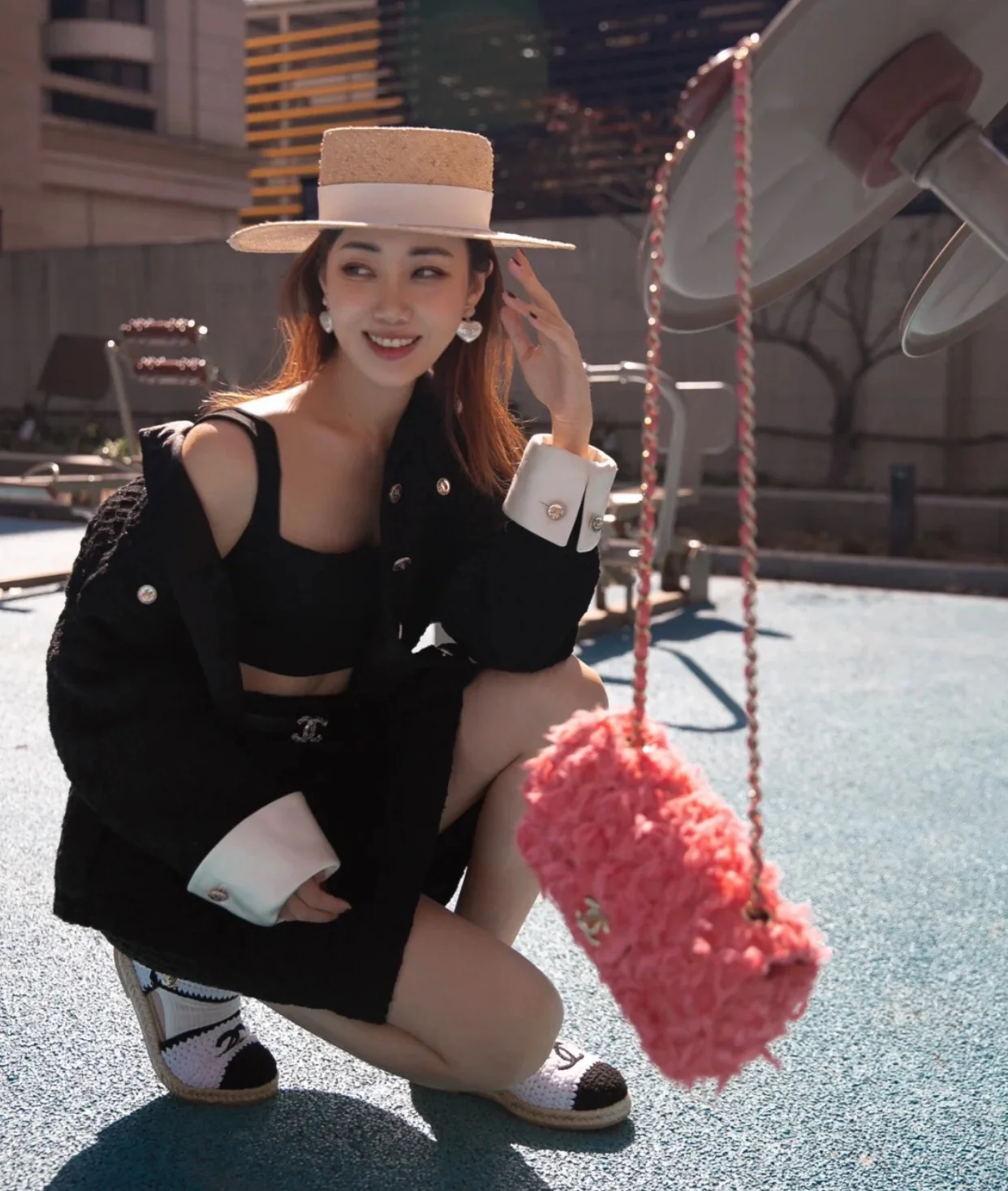 Chanel - Белые вязаные балетки