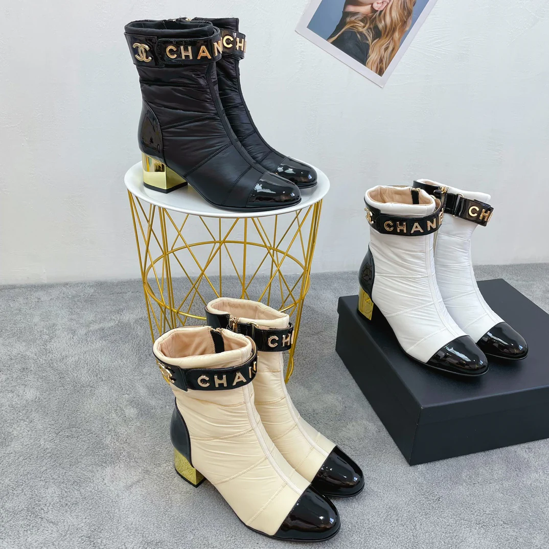 Ботильоны Chanel с монограммой и цветовыми блоками - 5 см