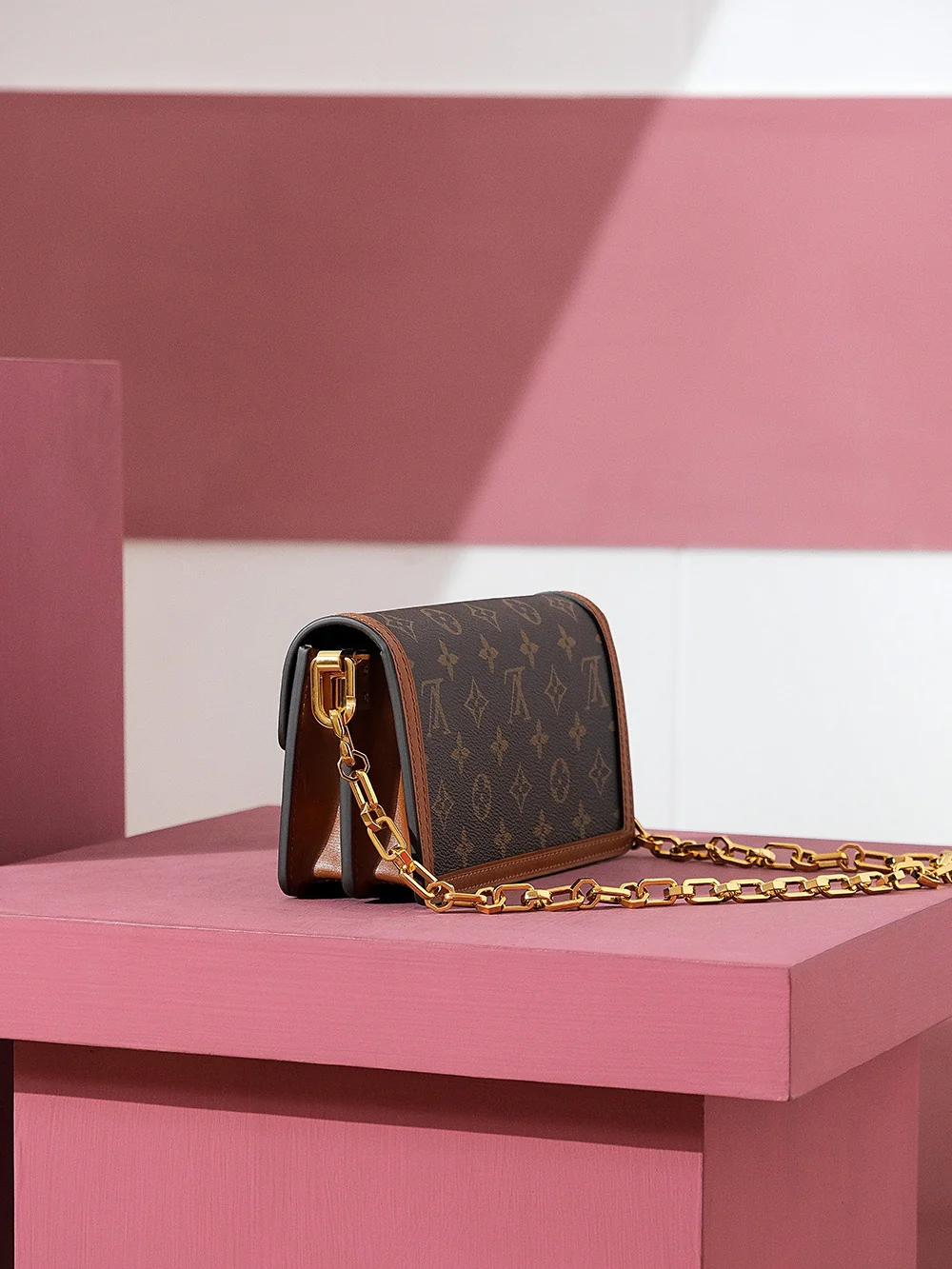 m46757-LV-dauphine-east-west-Shoulder/Crossbody Bag