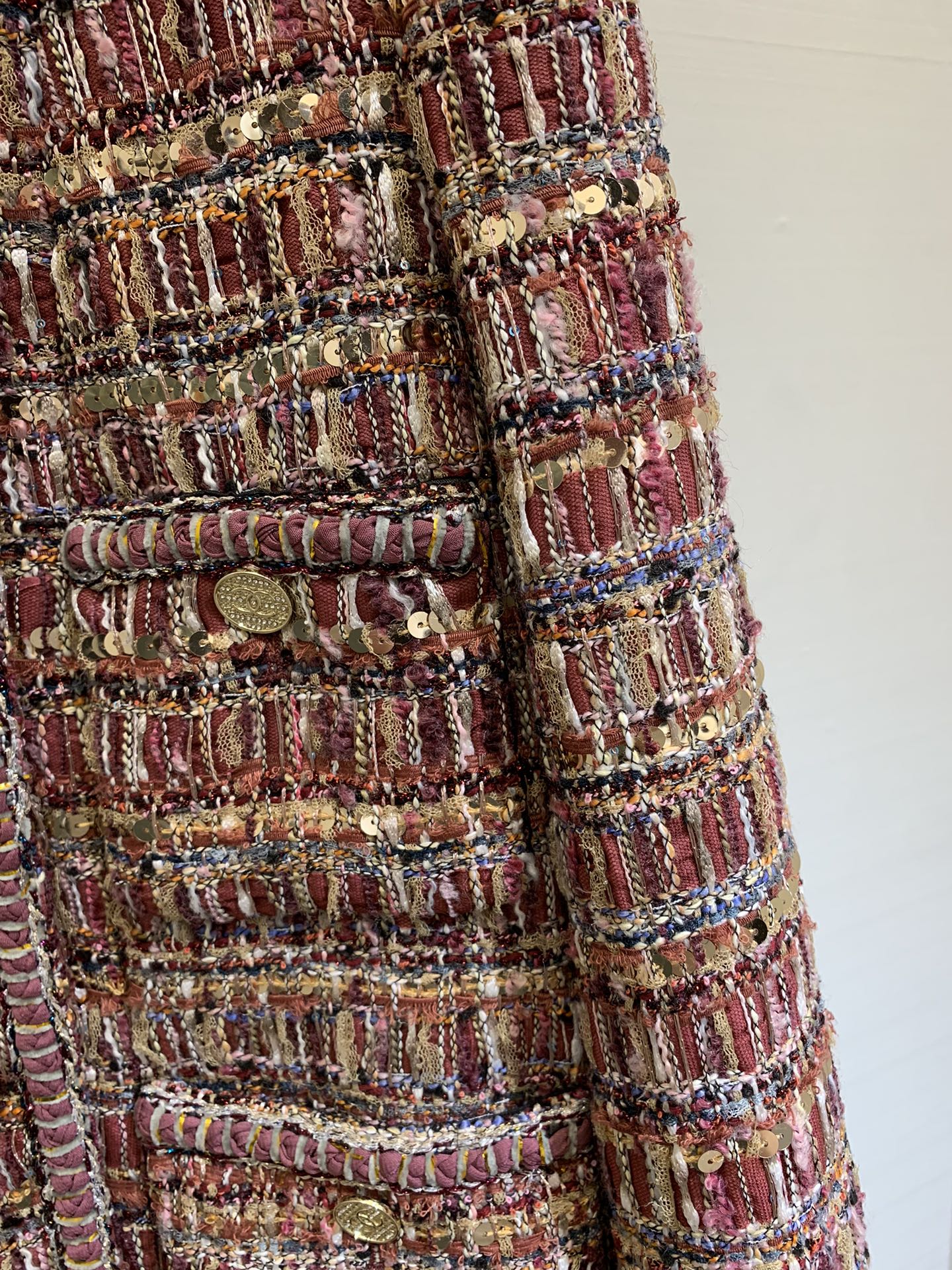 Тяжелый вязаный жакет Chanel 2403