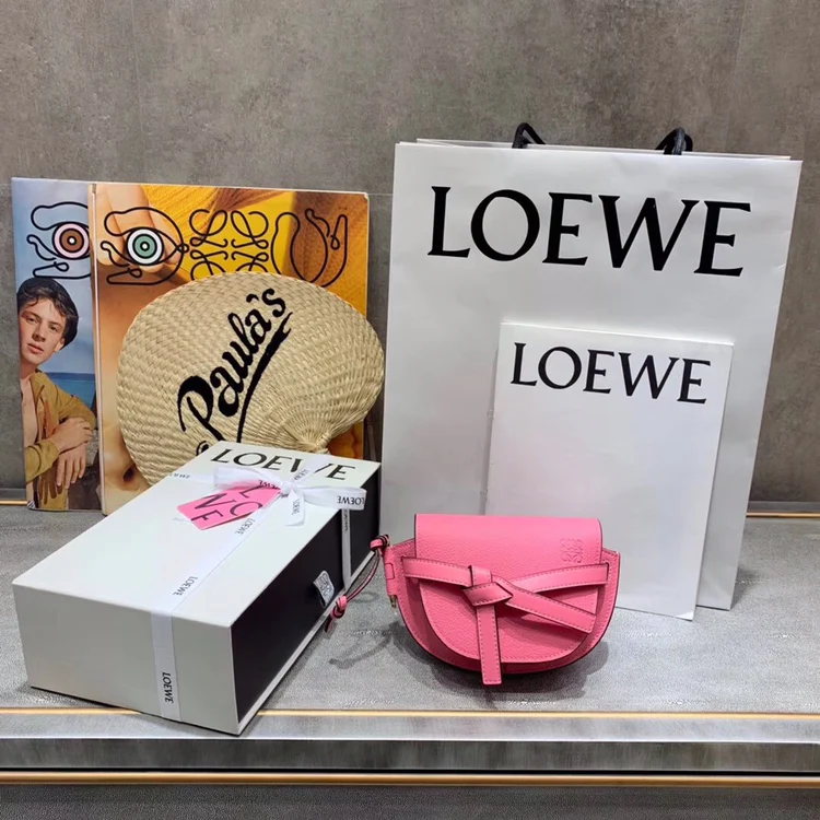Изображение из коллекции Loewe Mini Gate с узором ?Личи?