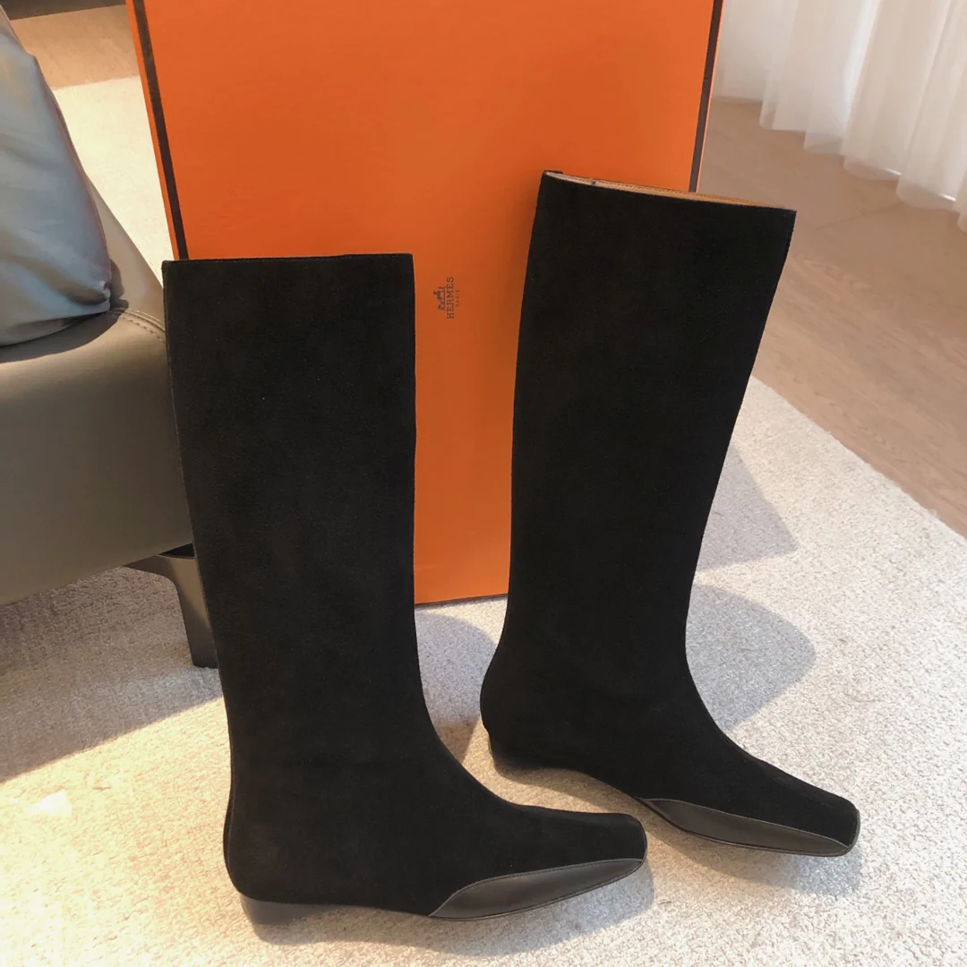 Новинка 2023 года от Hermes - Сапоги из телячьей кожи - Черные