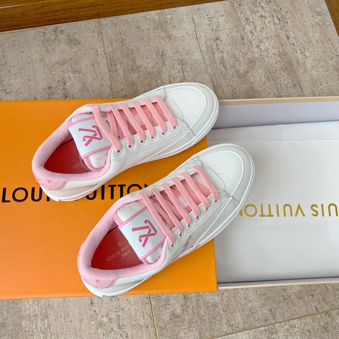 Кроссовки LV 2022 Must-Have - серия Charlie - белые и розовые
