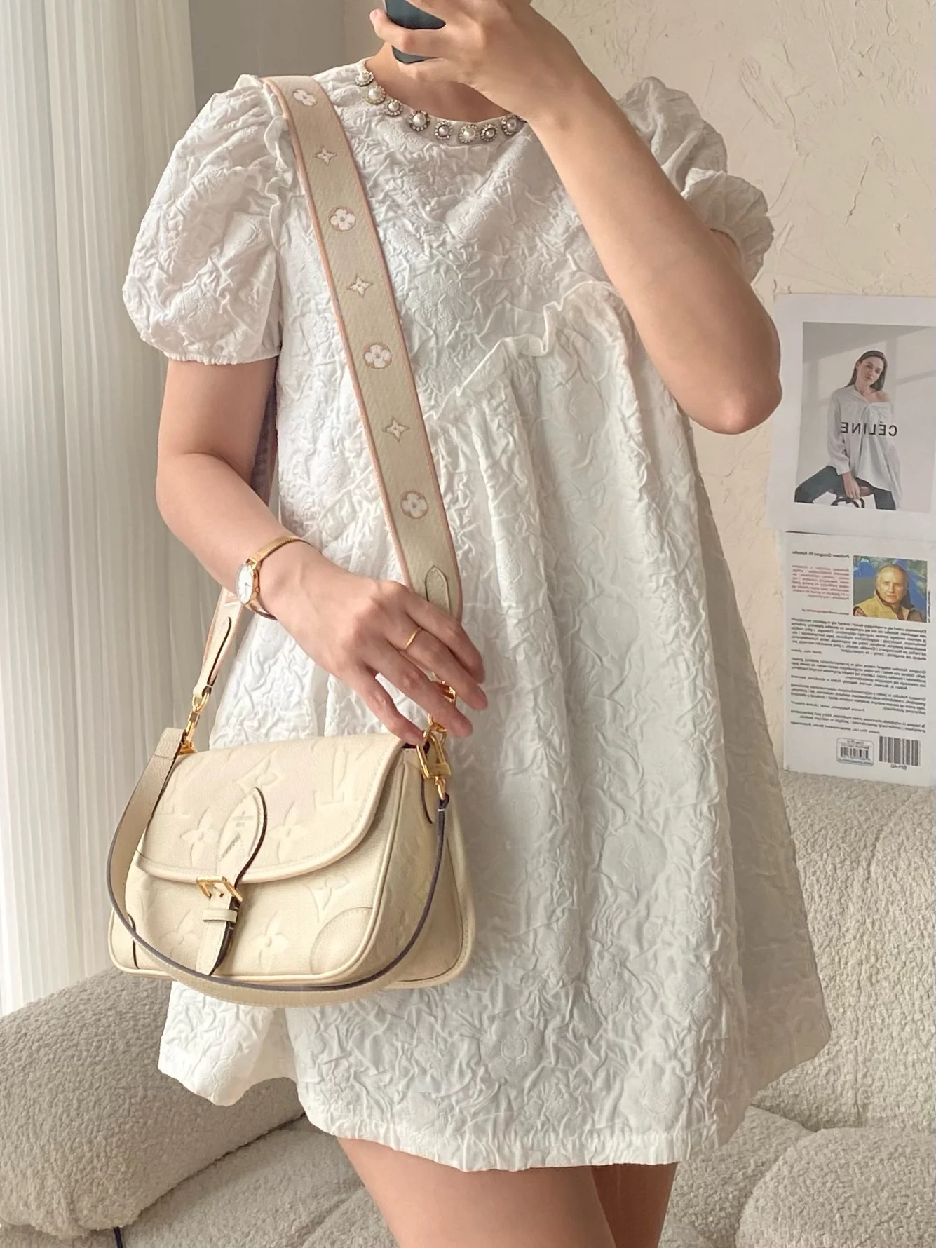 m46388-LV-diane Сумка-багет (наплечная/кроссбоди) - белая