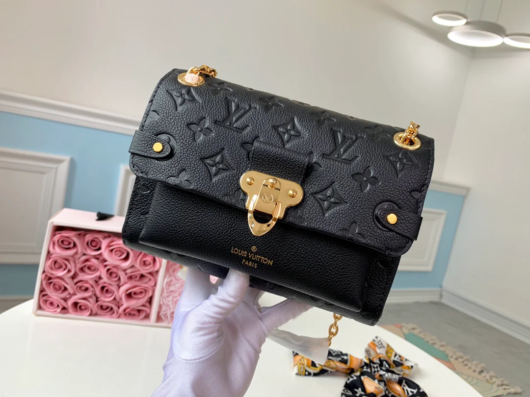 m44550-LV-Vavin Маленькая сумочка-Черная