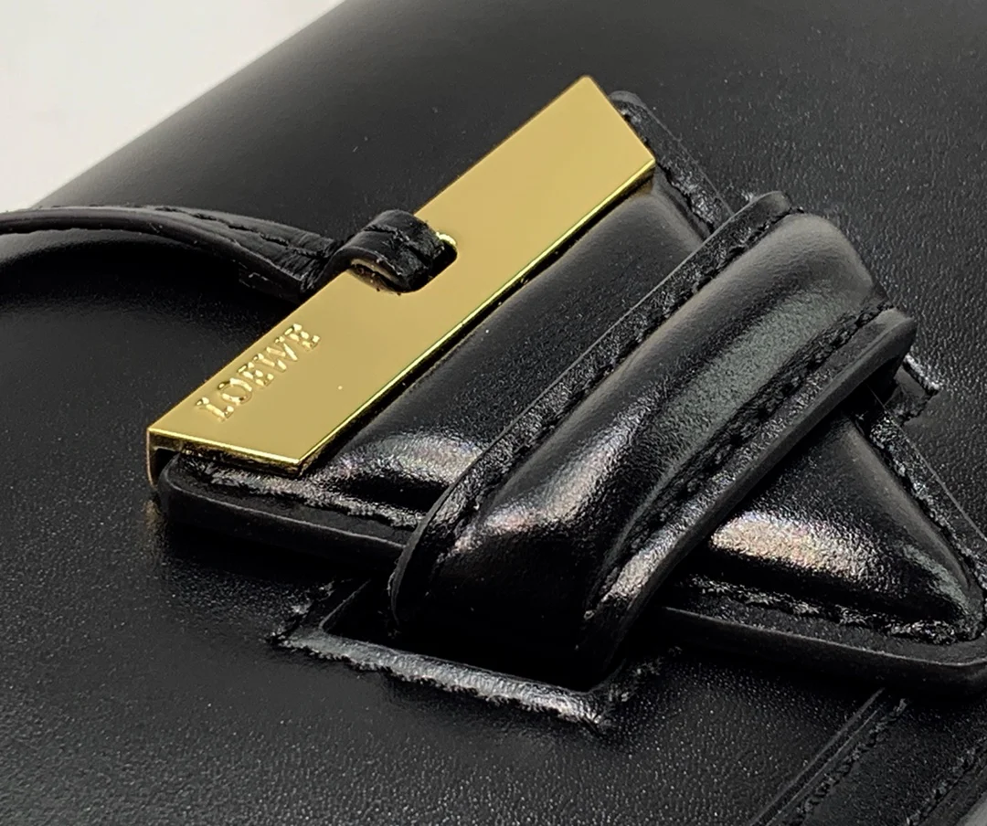 Треугольная сумка Loewe - Телячья кожа - Маленькая - 2 шт.