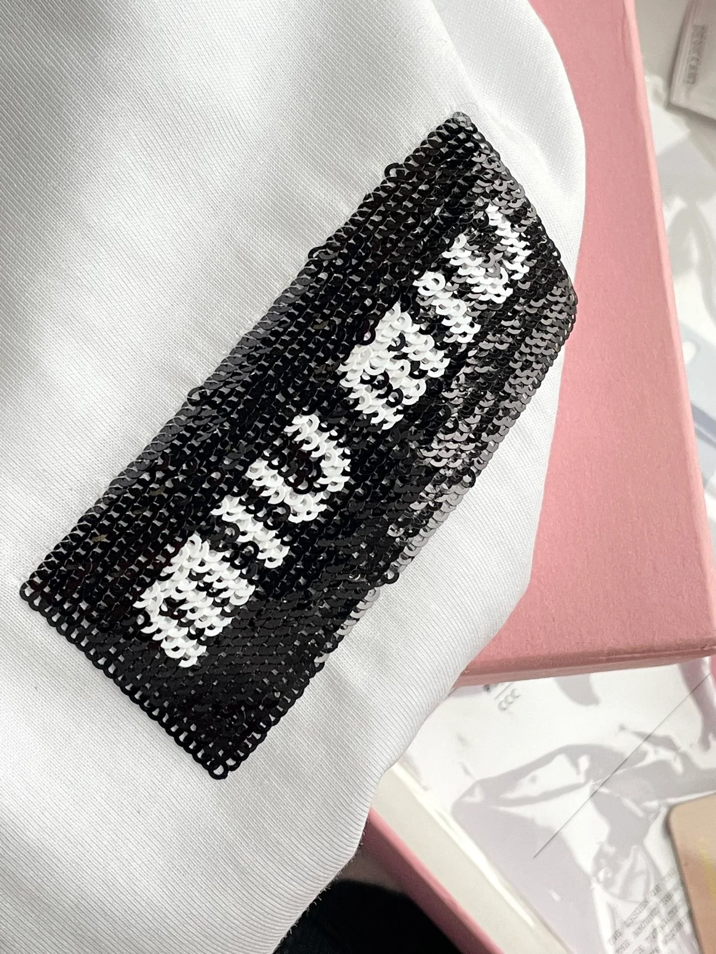 Miu Miu-2404 Однотонная трикотажная хлопковая футболка с коротким рукавом