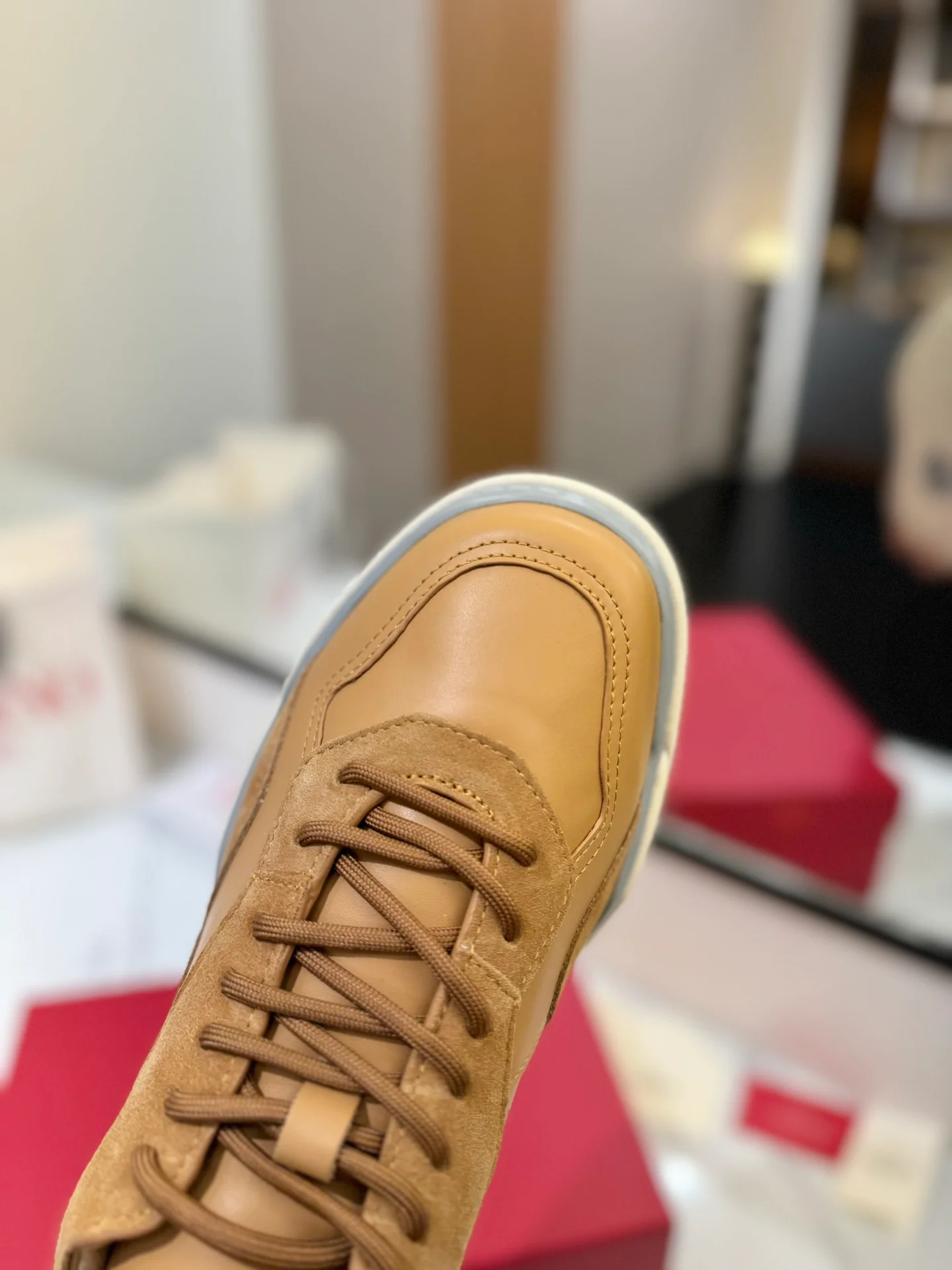 Valentino - Повседневные кроссовки - Коричневые